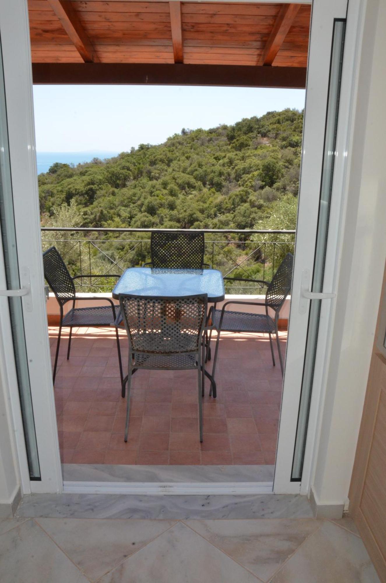 Ozzy, Breathtaking Sea View, 2 Bedroom, Pool Villa *