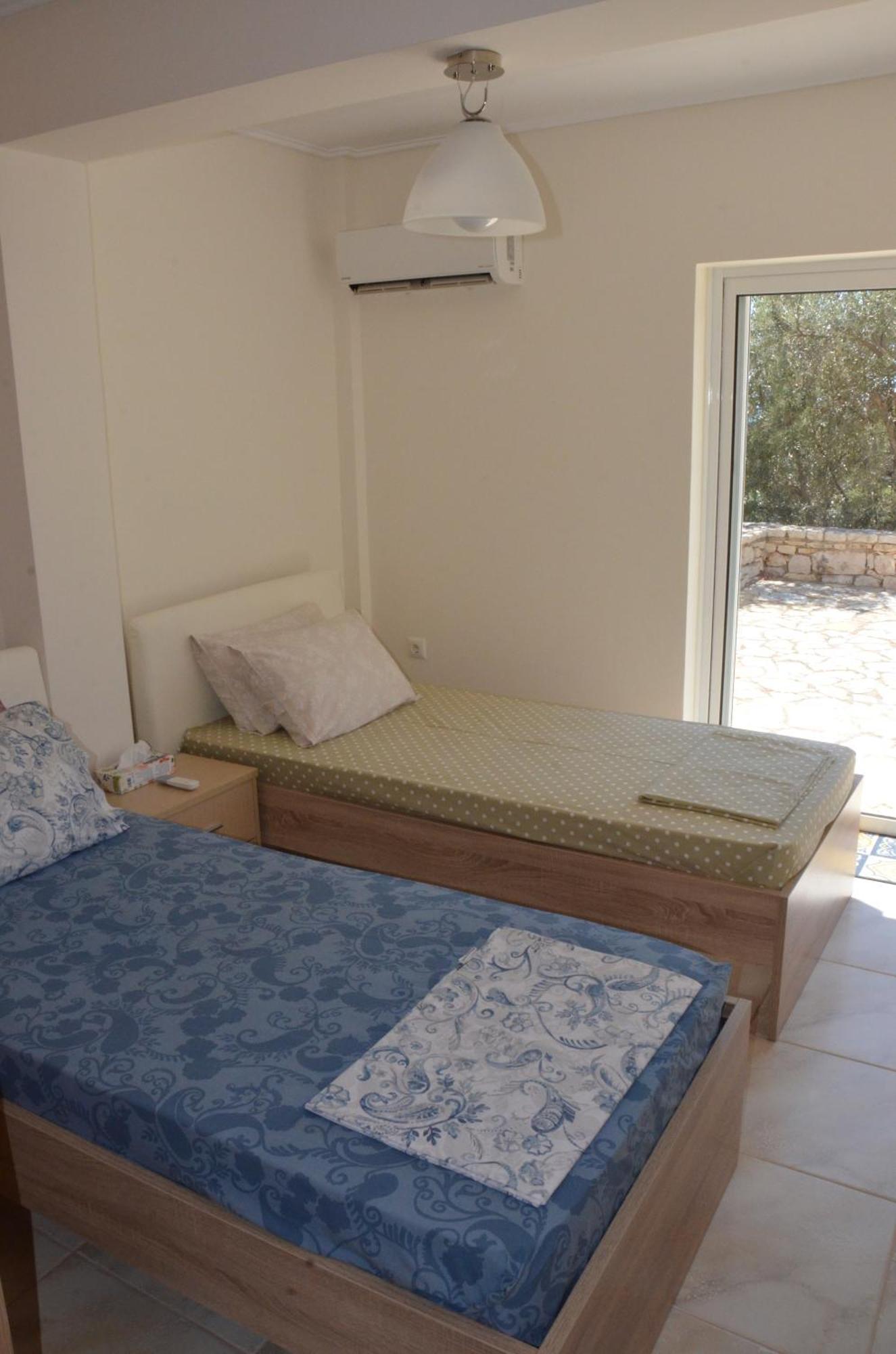 Ozzy, Breathtaking Sea View, 2 Bedroom, Pool *