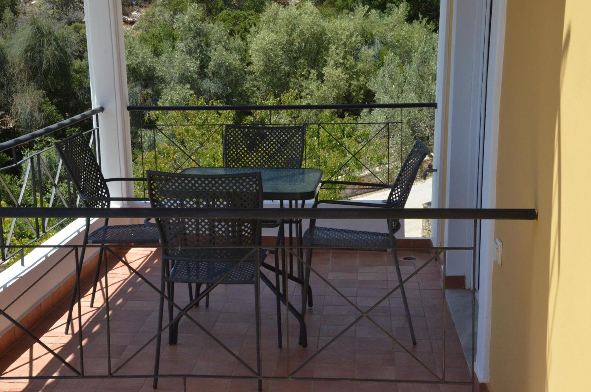 Ozzy, Breathtaking Sea View, 2 Bedroom, Pool Villa
