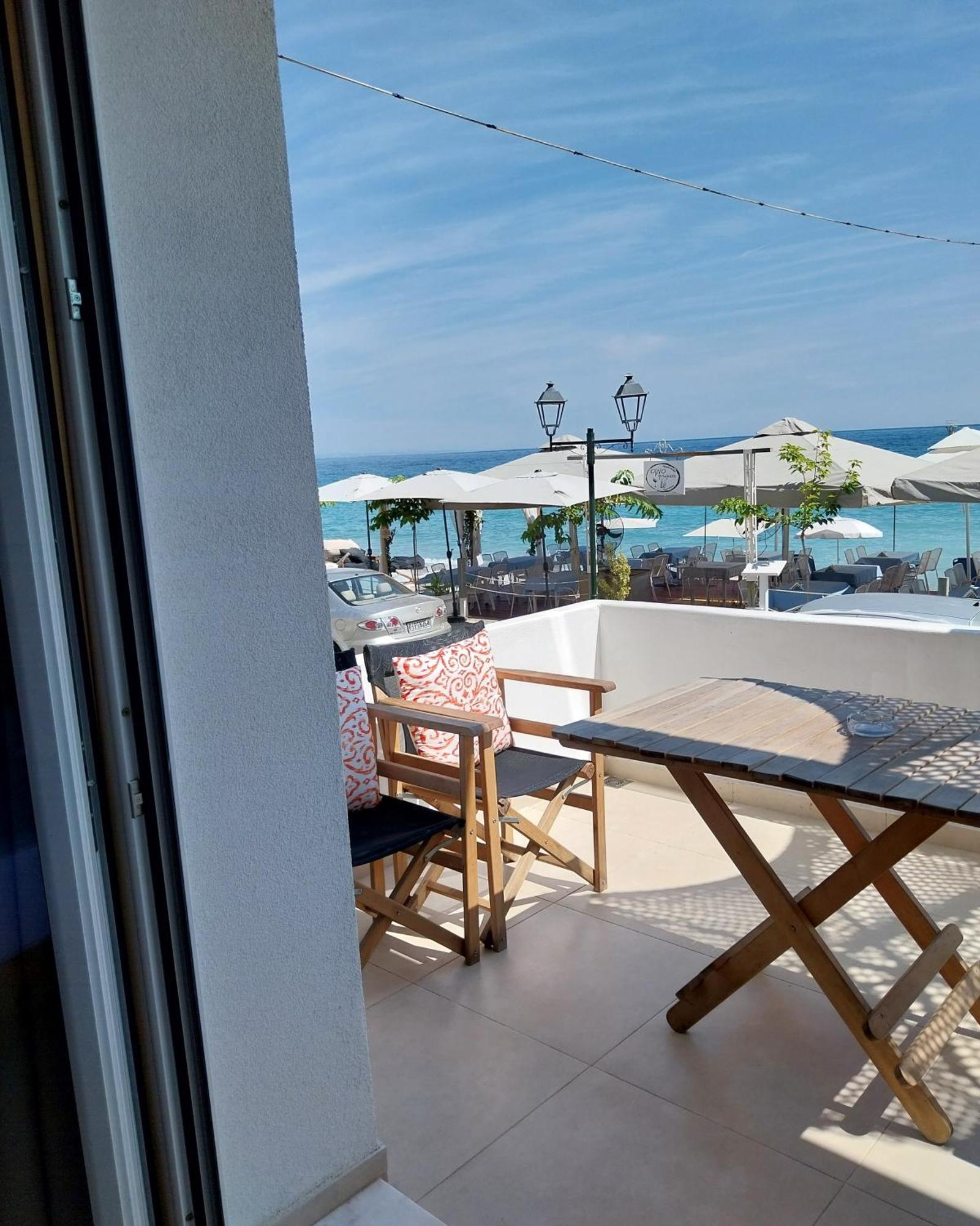 Galazio Seaside Luxury & Coffee Shop * Platamonas