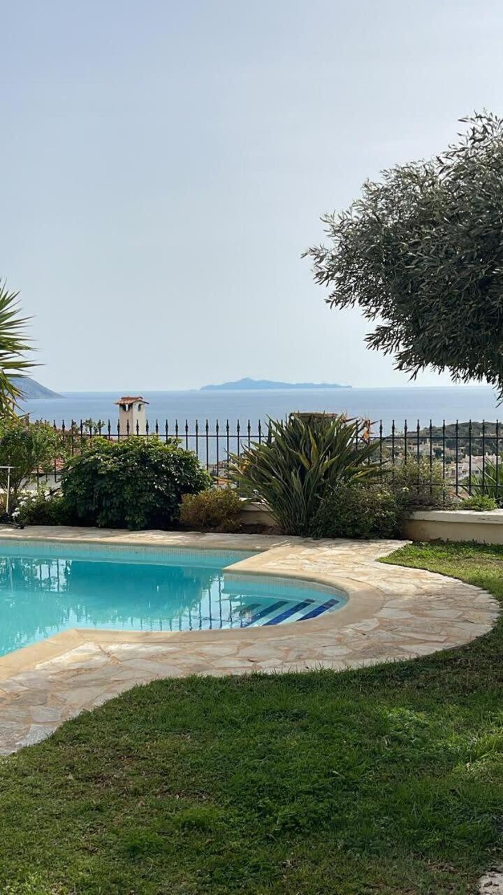 Villa Dream With Pool And Sea View Anavyssos