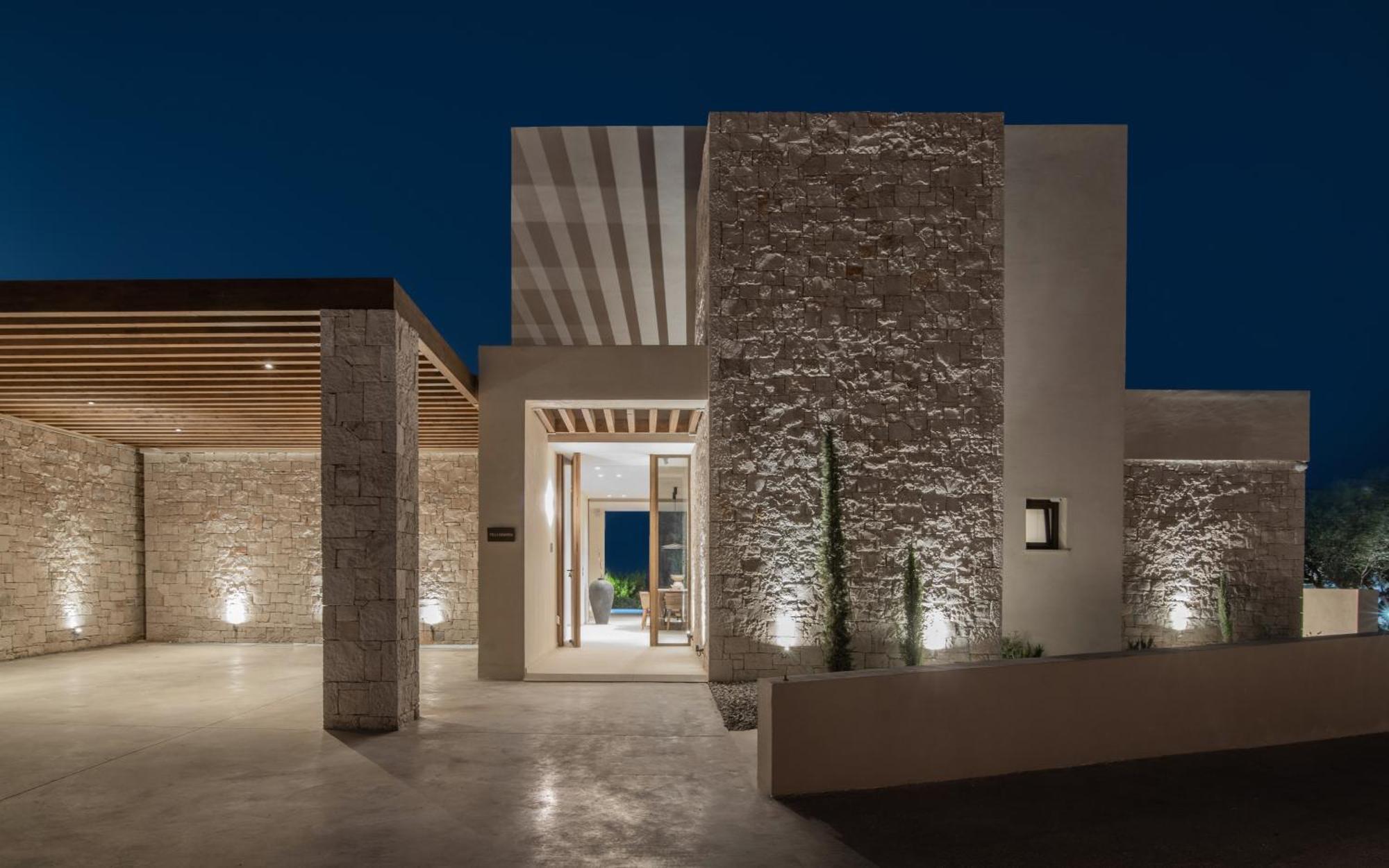 Valerozo - Exclusive Beachside Experience