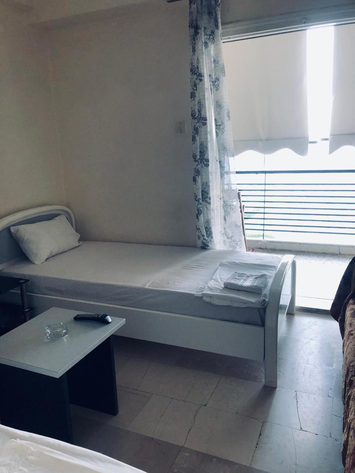 Apartment N N Agioi Theodoroi