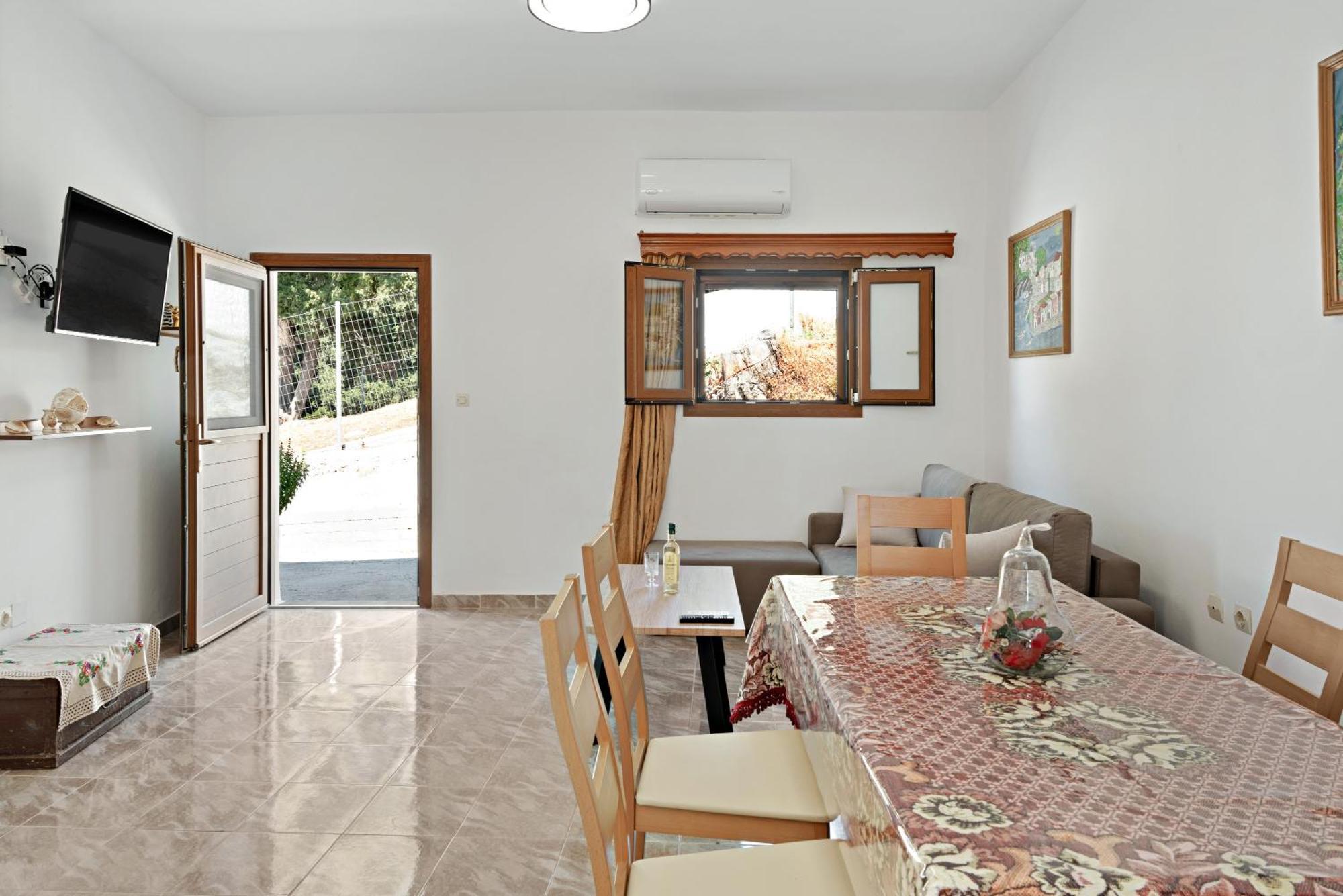 Serenity House Holiday home Asfendiou