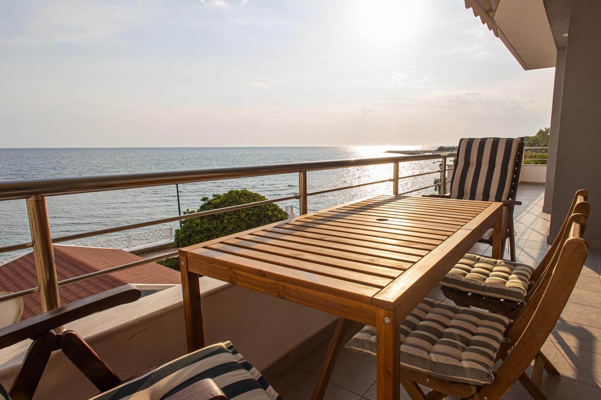 Atenizo - Seaside House At Pantokratoras, Preveza
