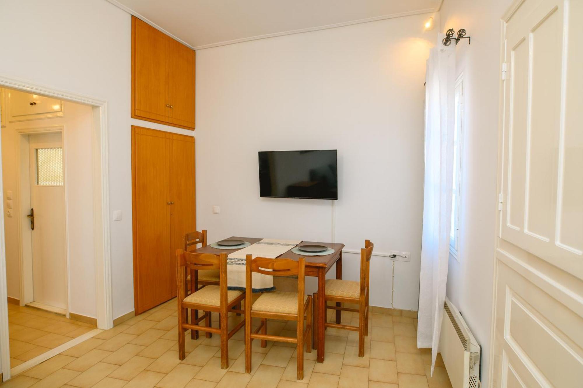 Apartment Liokathisma House *