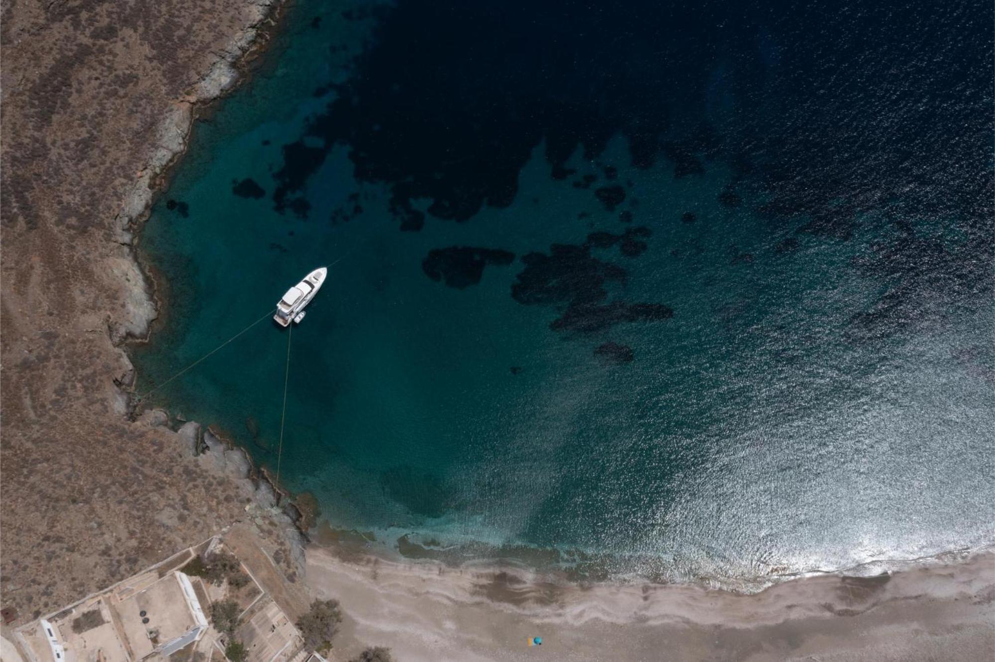 Onos Luxury Apartment Kythnos