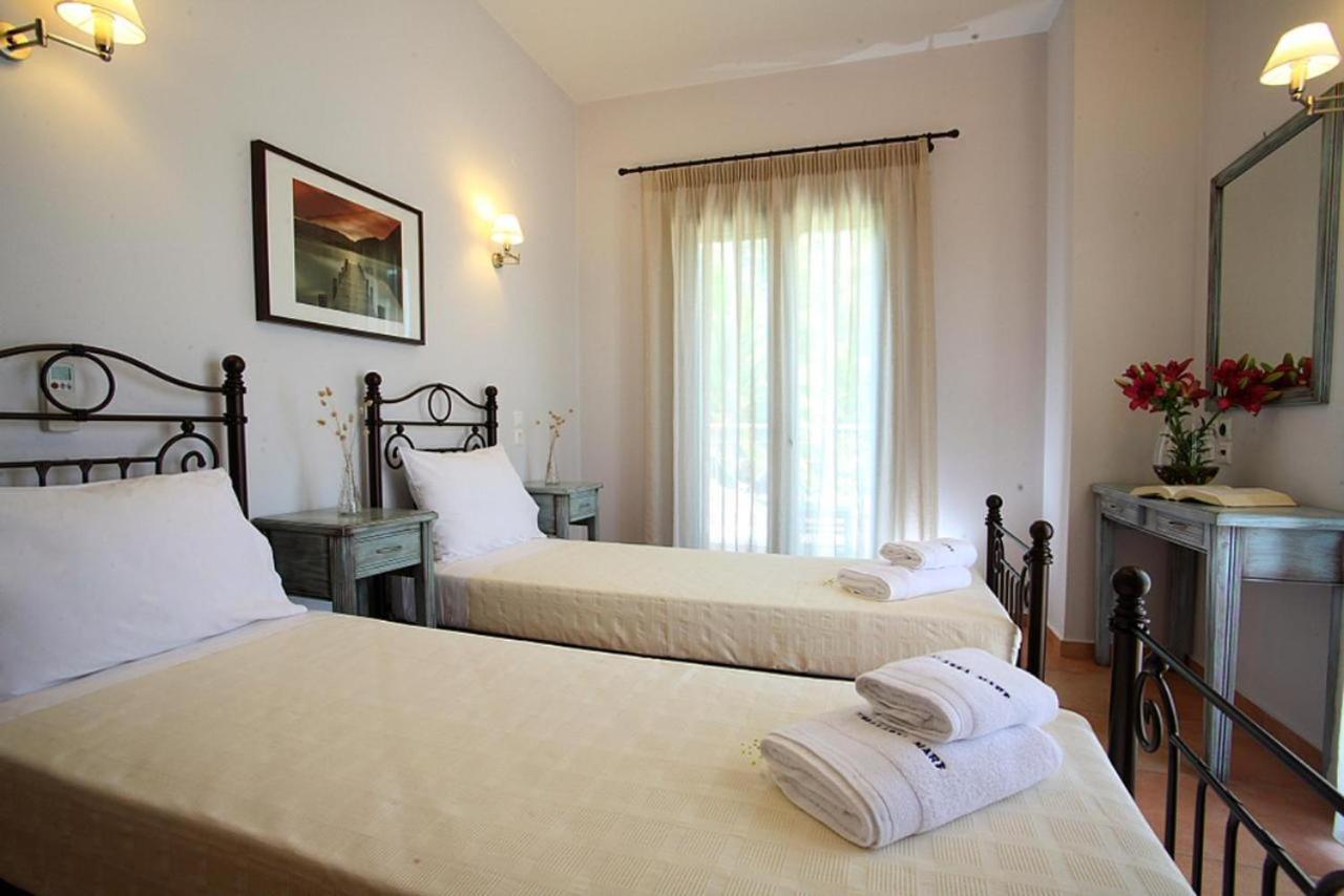 Thalassa Villa *