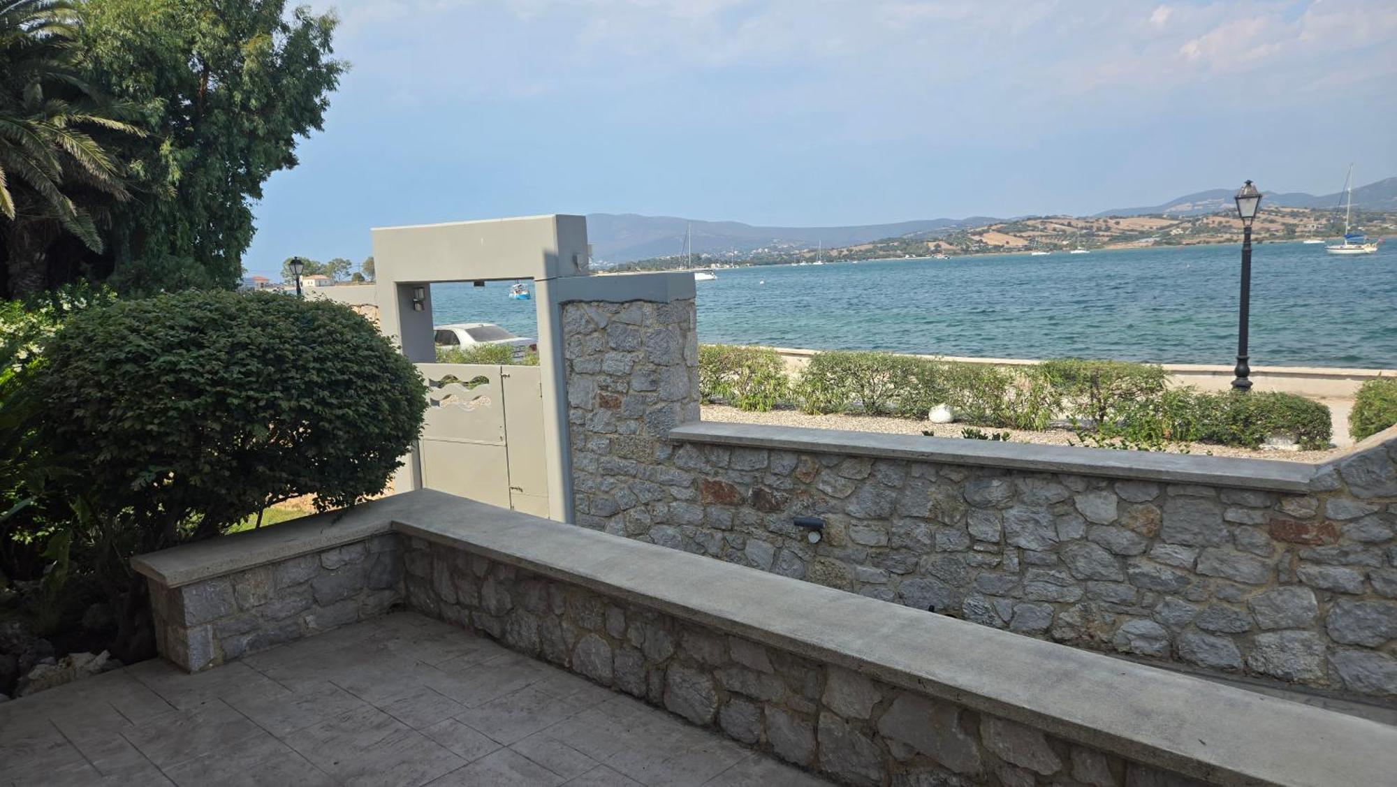 Thalassa * Lygia (Lefkada)