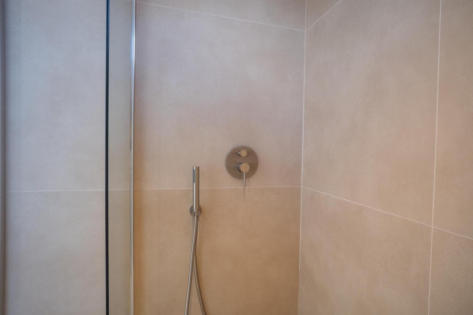 Apartment Kyparissis First Class Kalandra