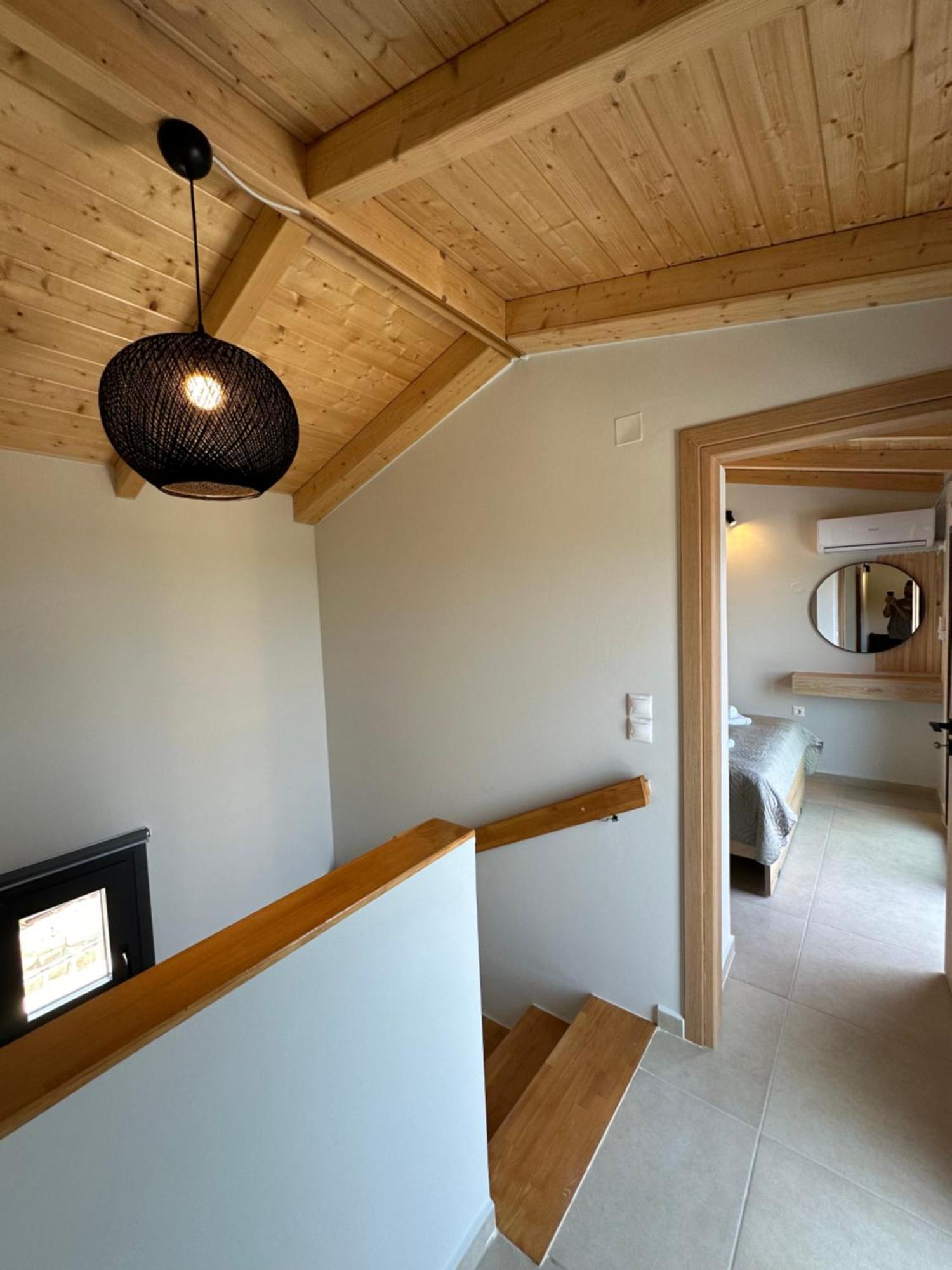 Villa Calmia Fine Living *