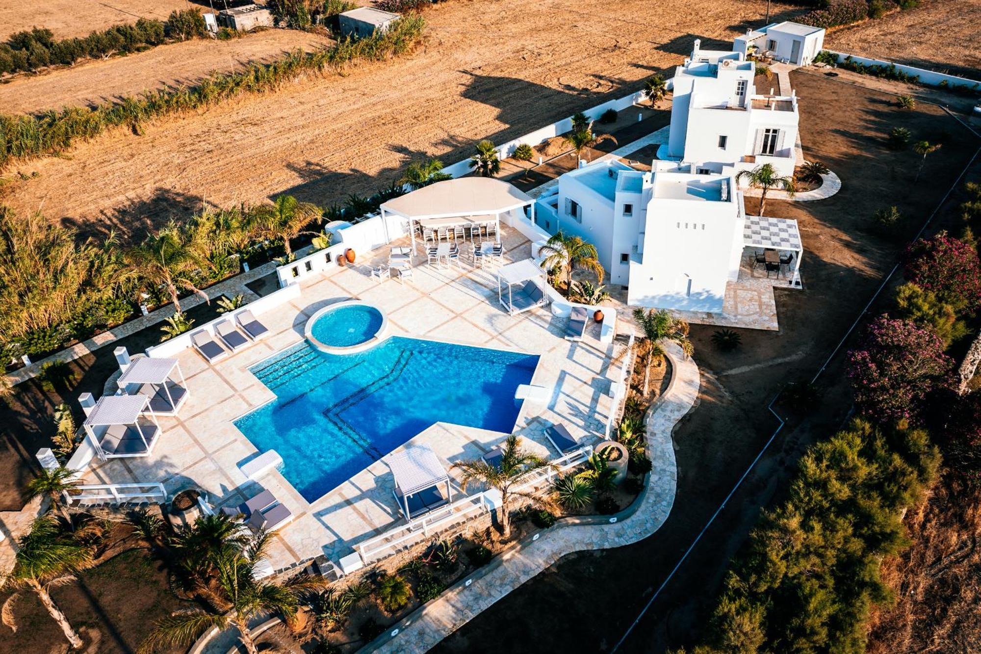 Avas Palm Villa *