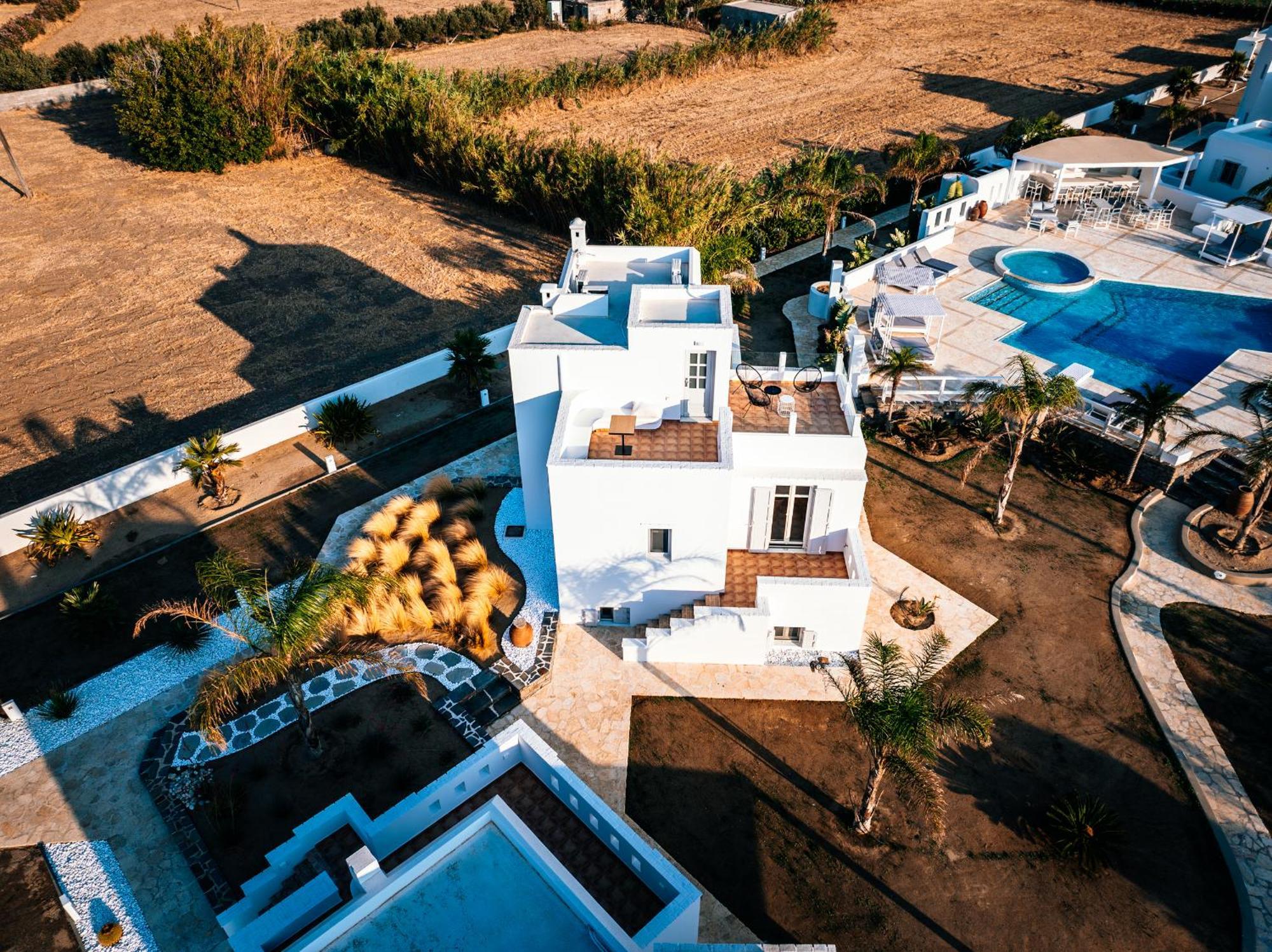 Avas Palm Naxos City