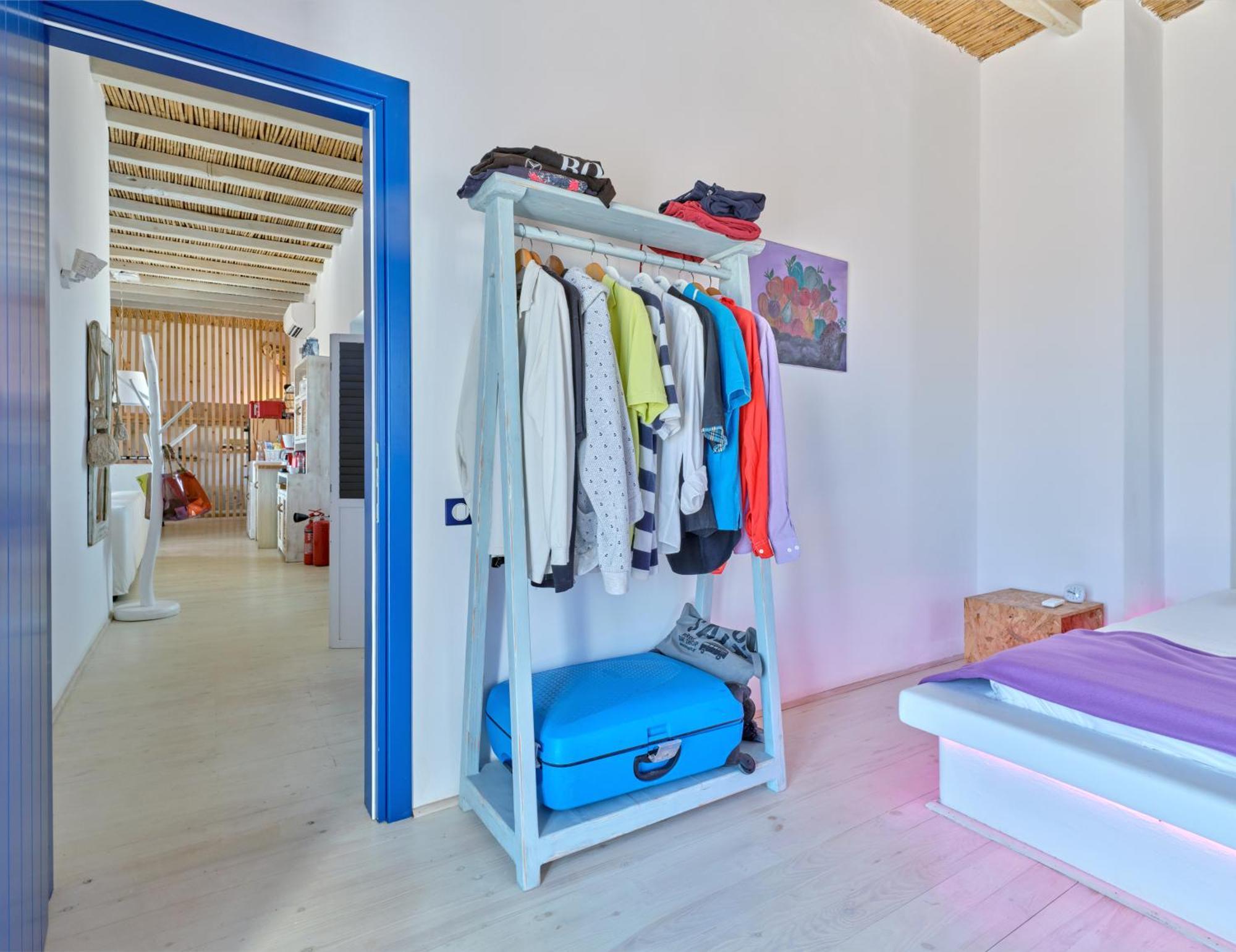 Blue & In Luxury Parikia (Paros)