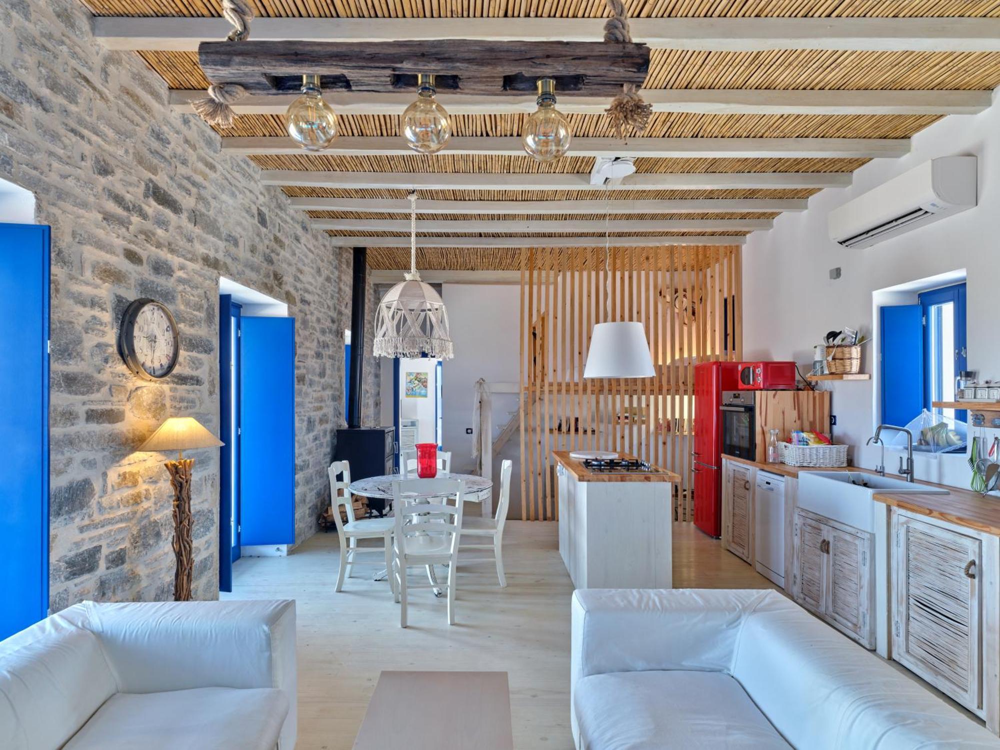 Blue & In Luxury * Parikia (Paros)