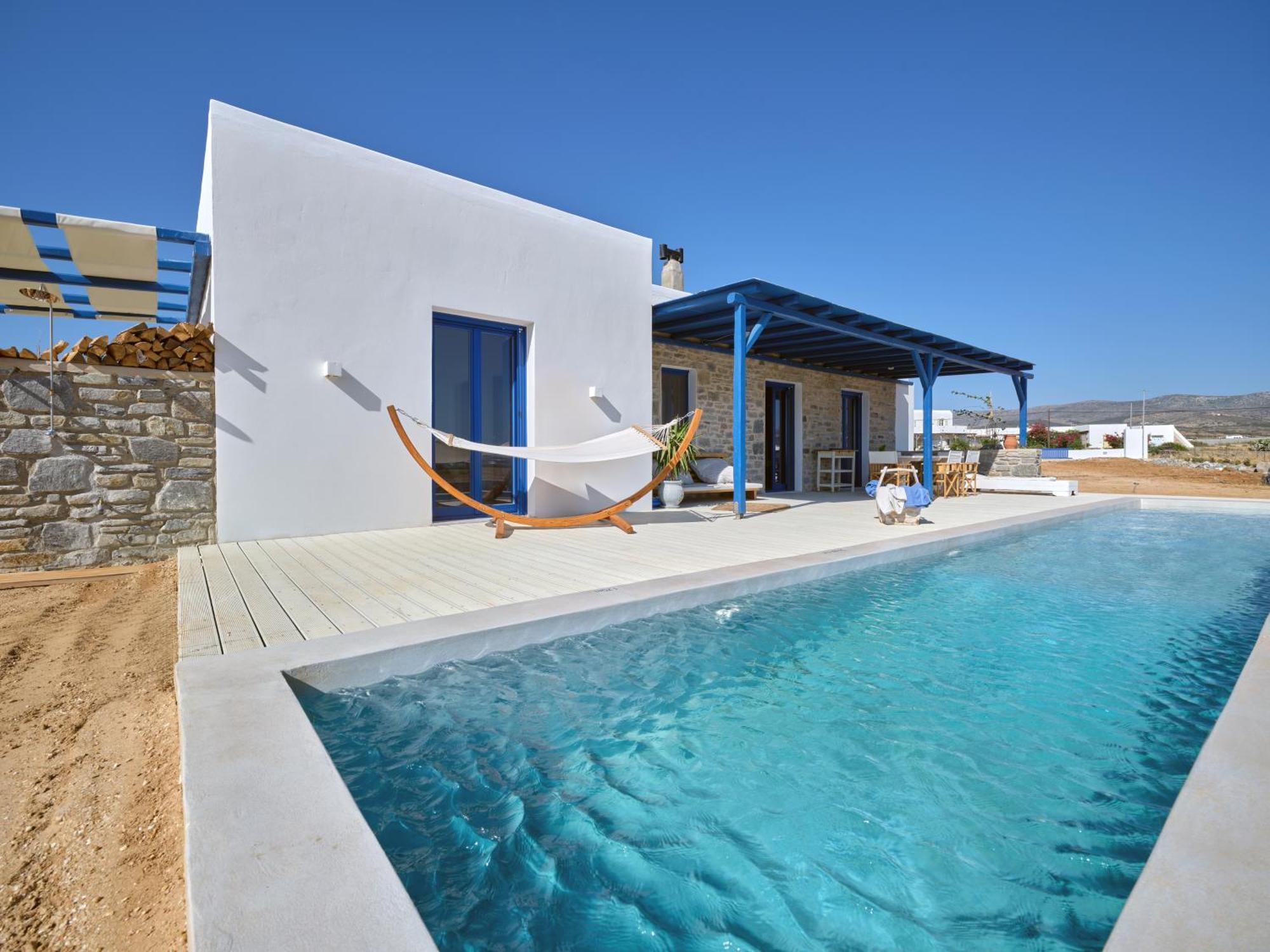 Blue & In Luxury Holiday home Parikia (Paros)