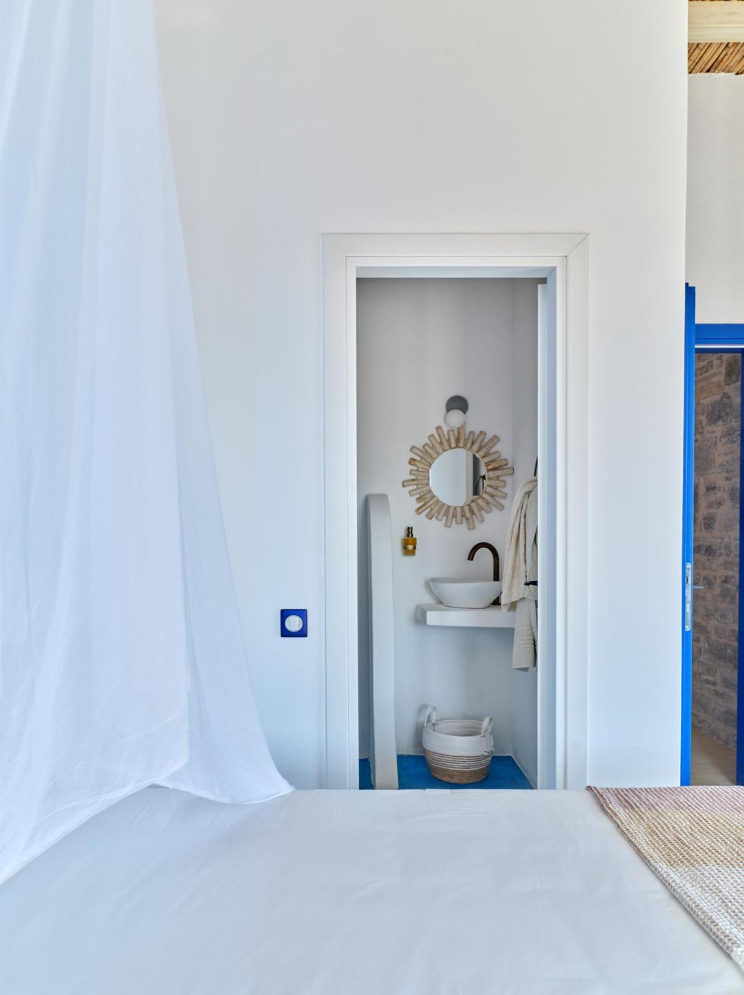 Blue & In Luxury Holiday home Parikia (Paros)
