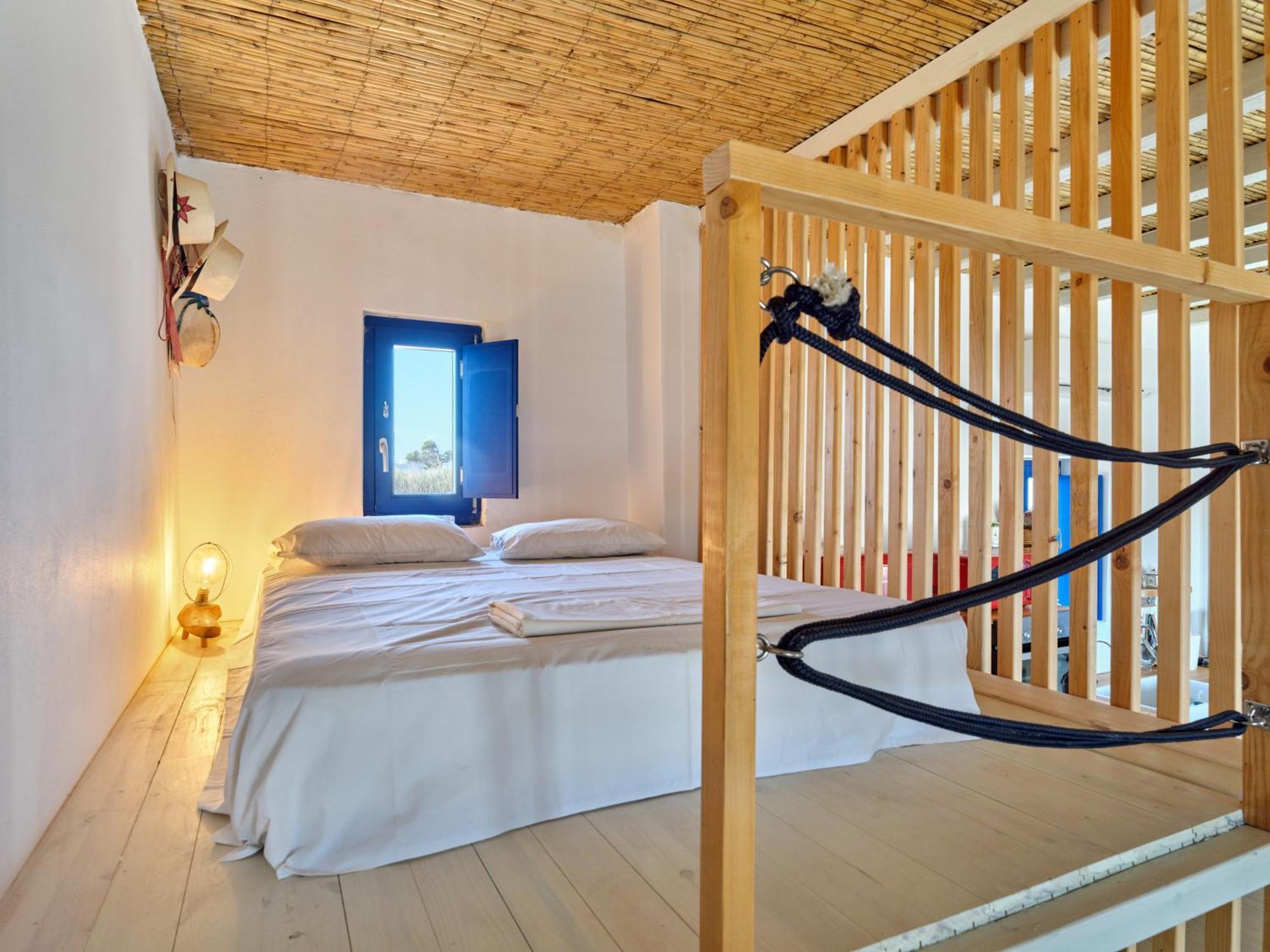 Blue & In Luxury Parikia (Paros)