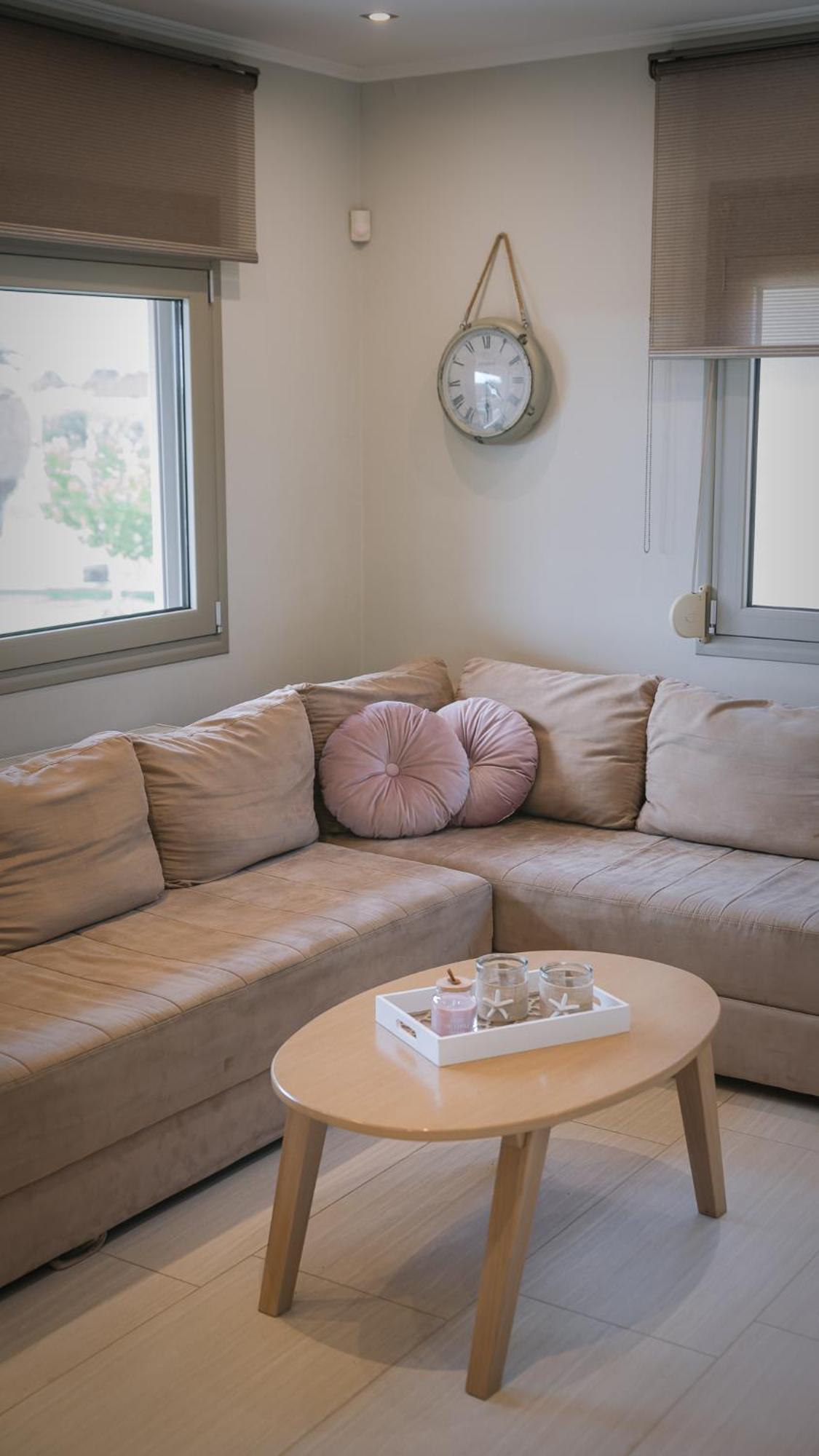 Ninemia Sea Side Holiday home *