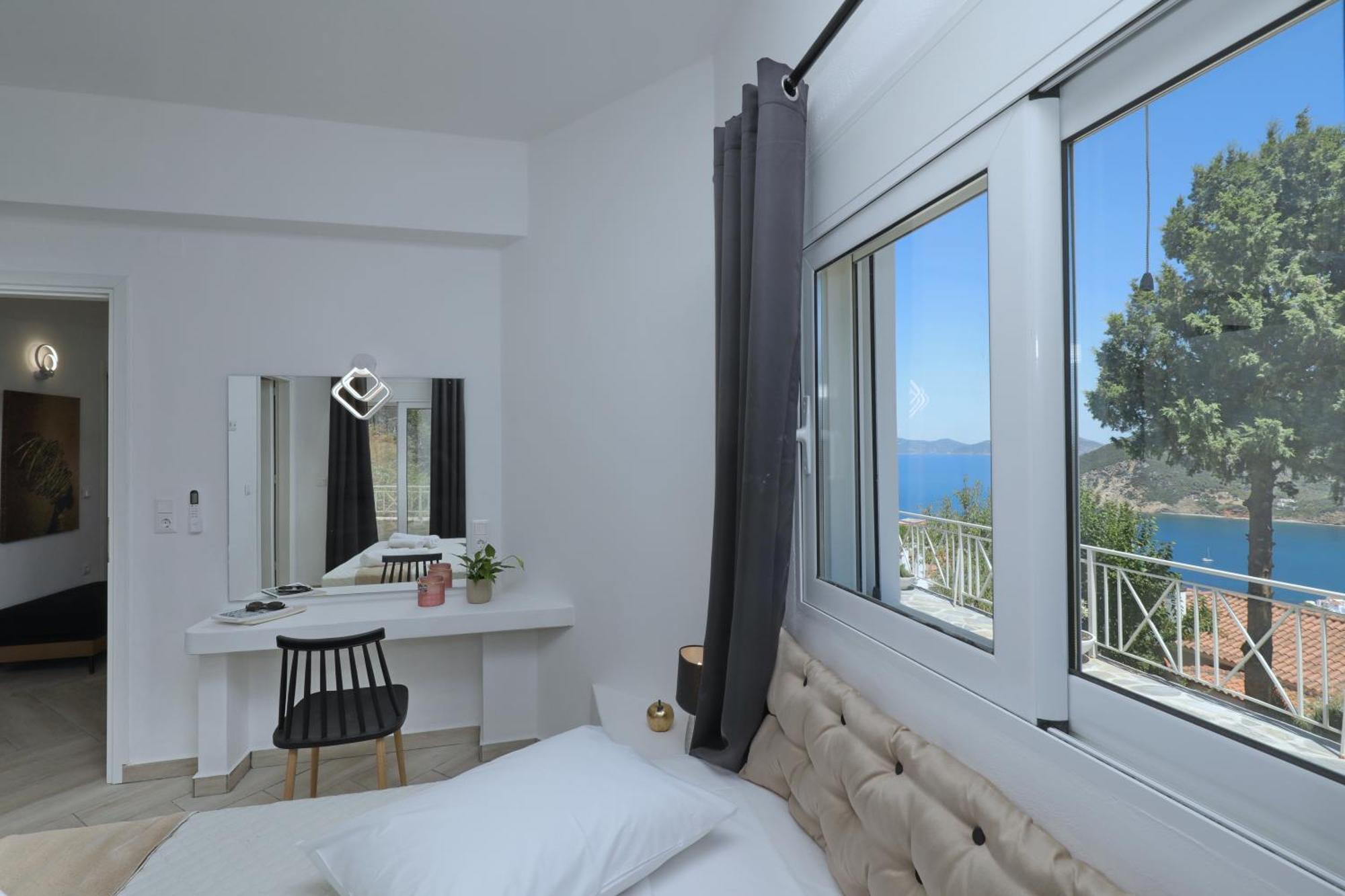 Villa Mirage