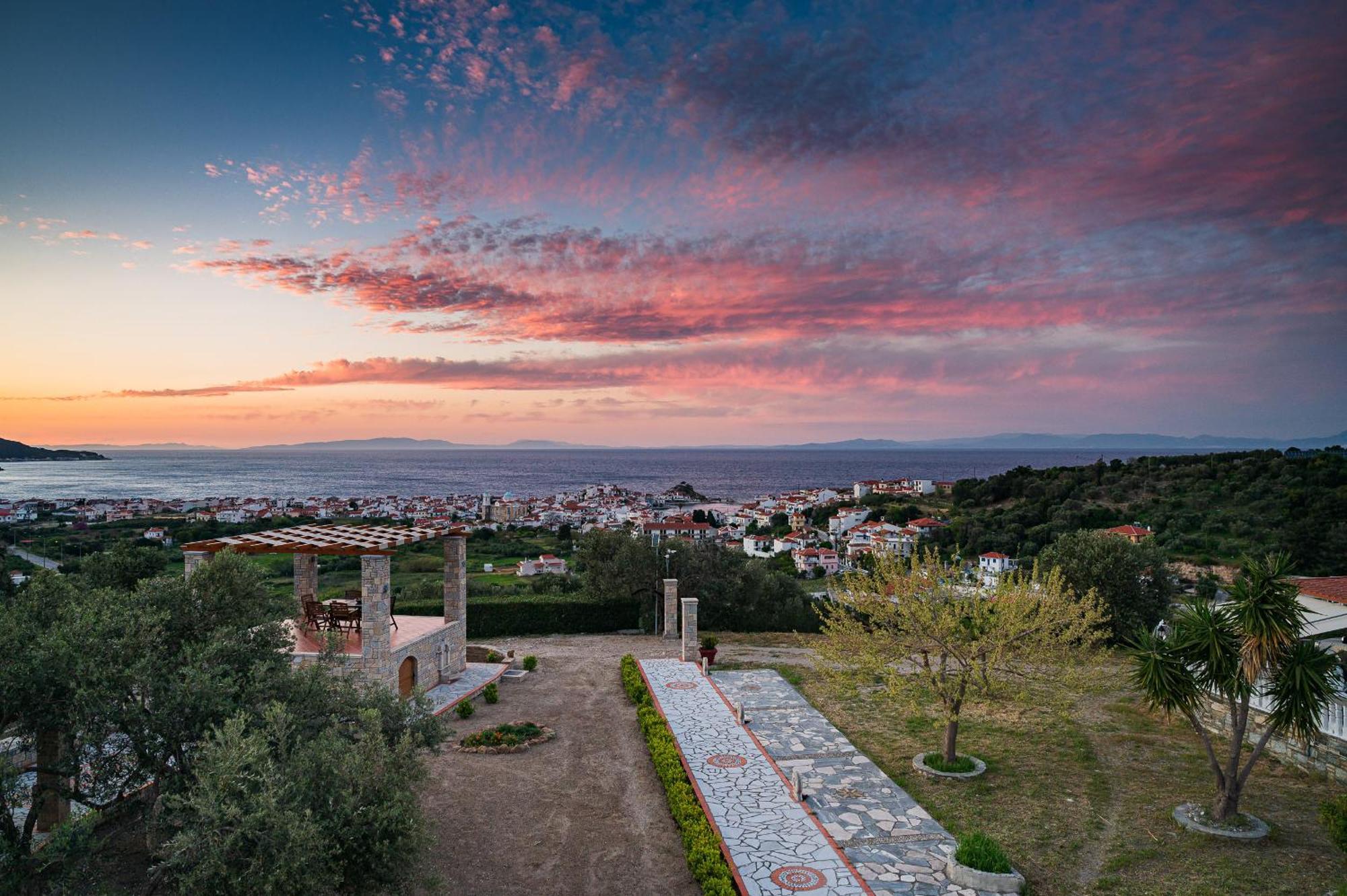 Athina * Kokkari