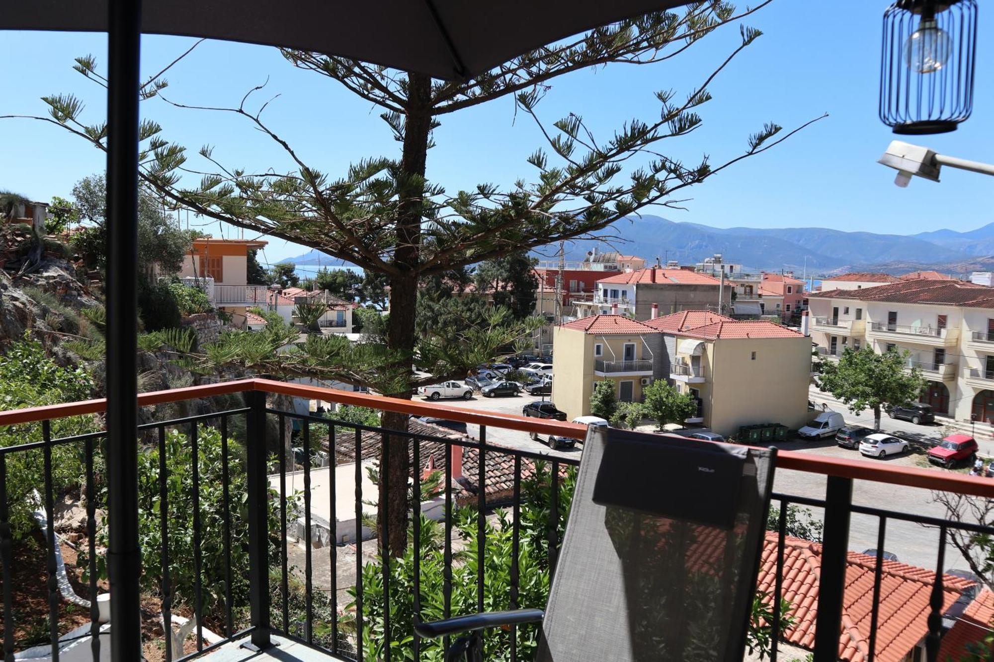 Arokaria Holiday home *