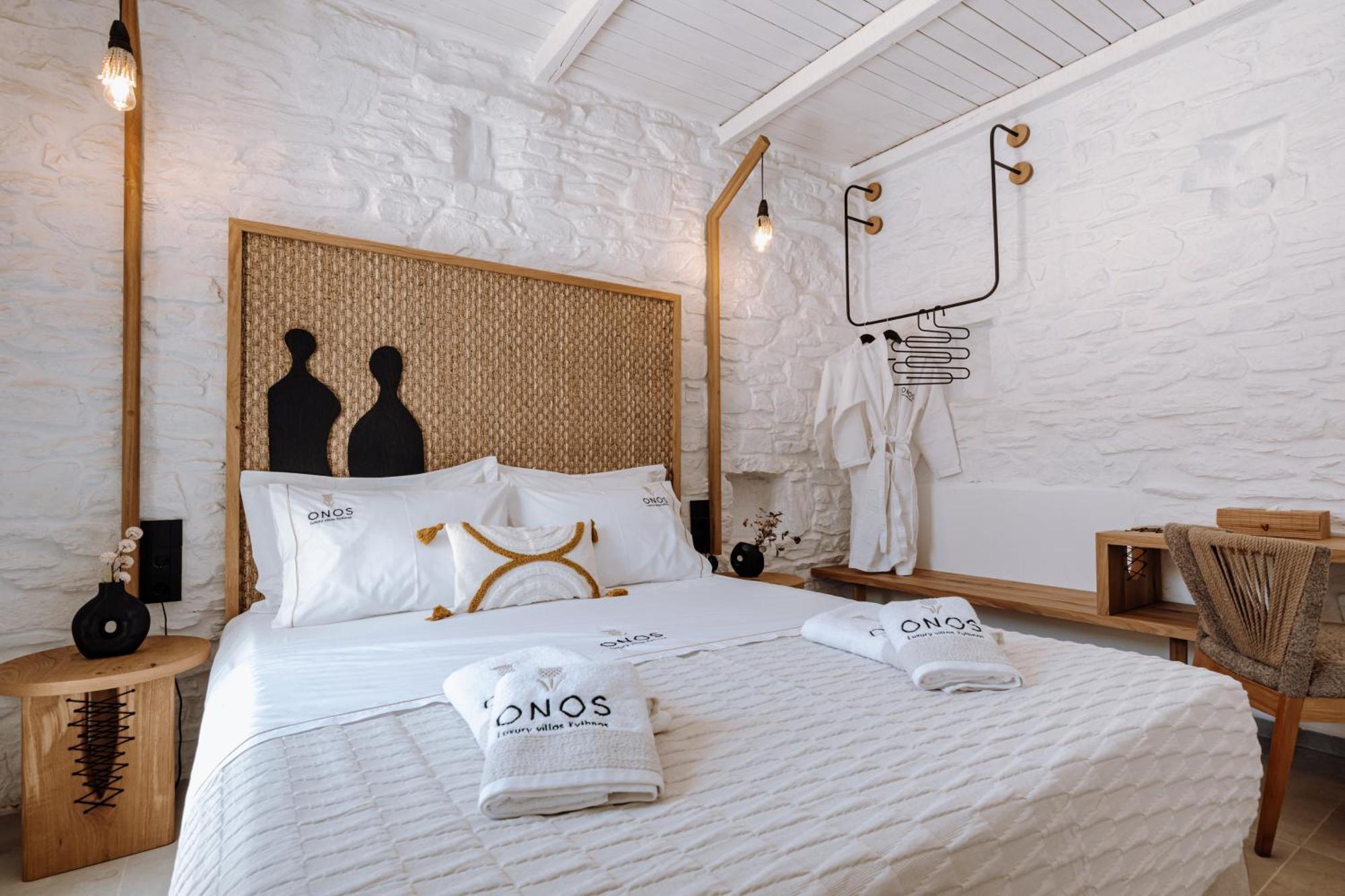 Onos Luxury * Kythnos