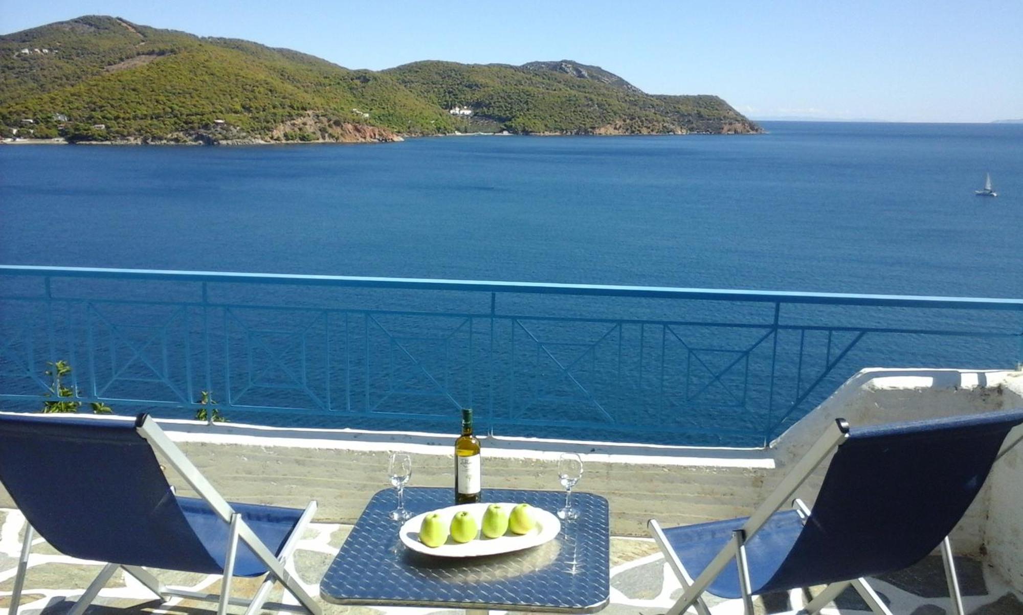 Jenny's Sea View House Holiday home *