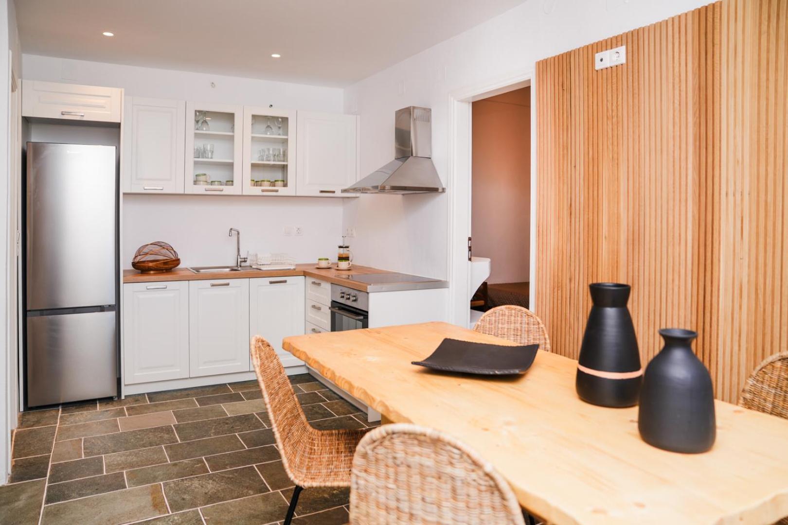 Apartment Akrogiali