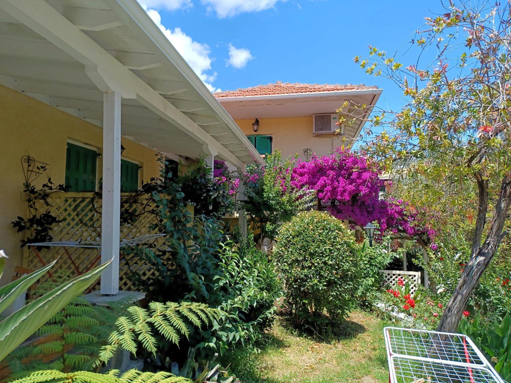 Philippos Aparthotel