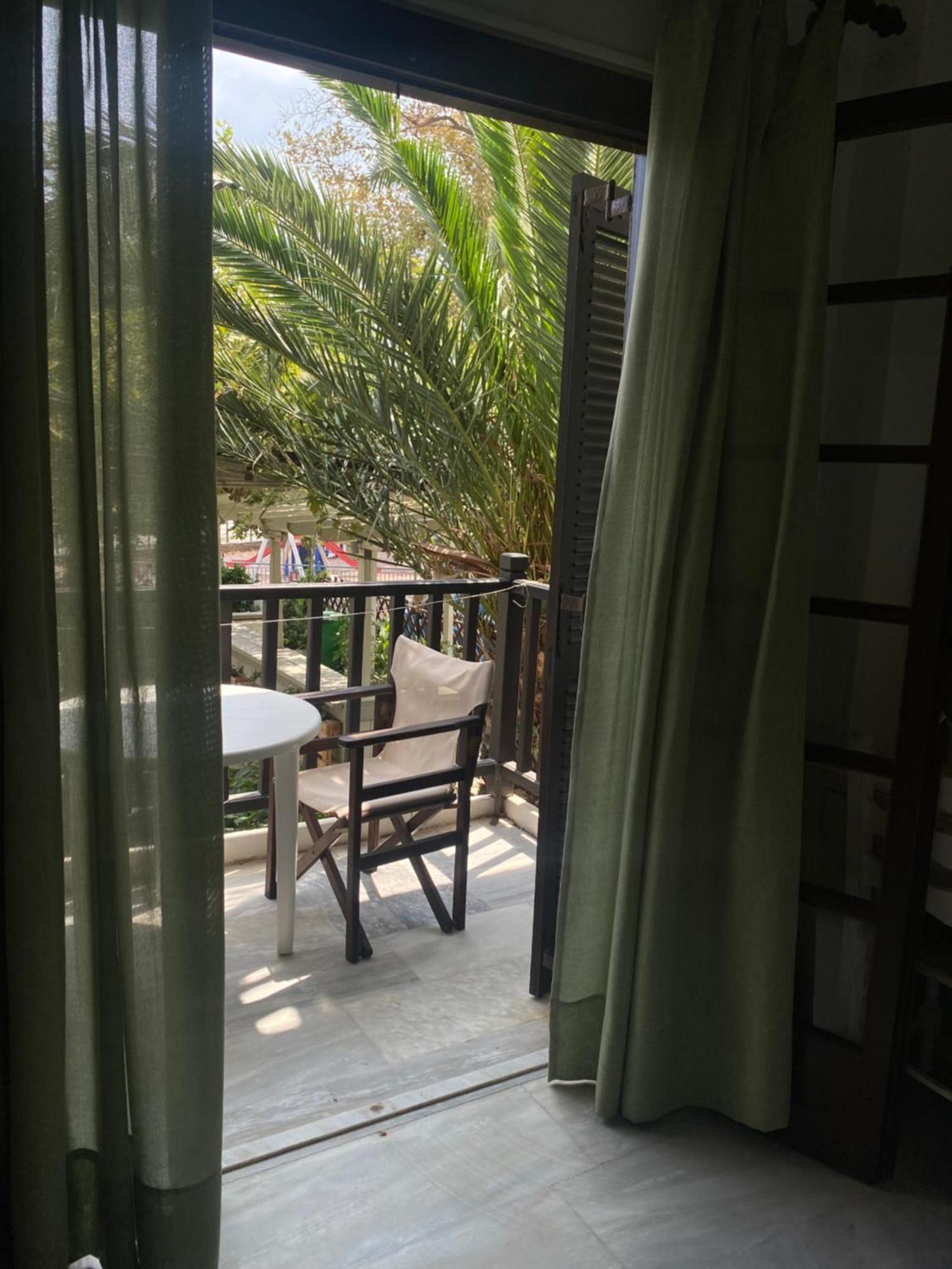 Zefiros Hotel