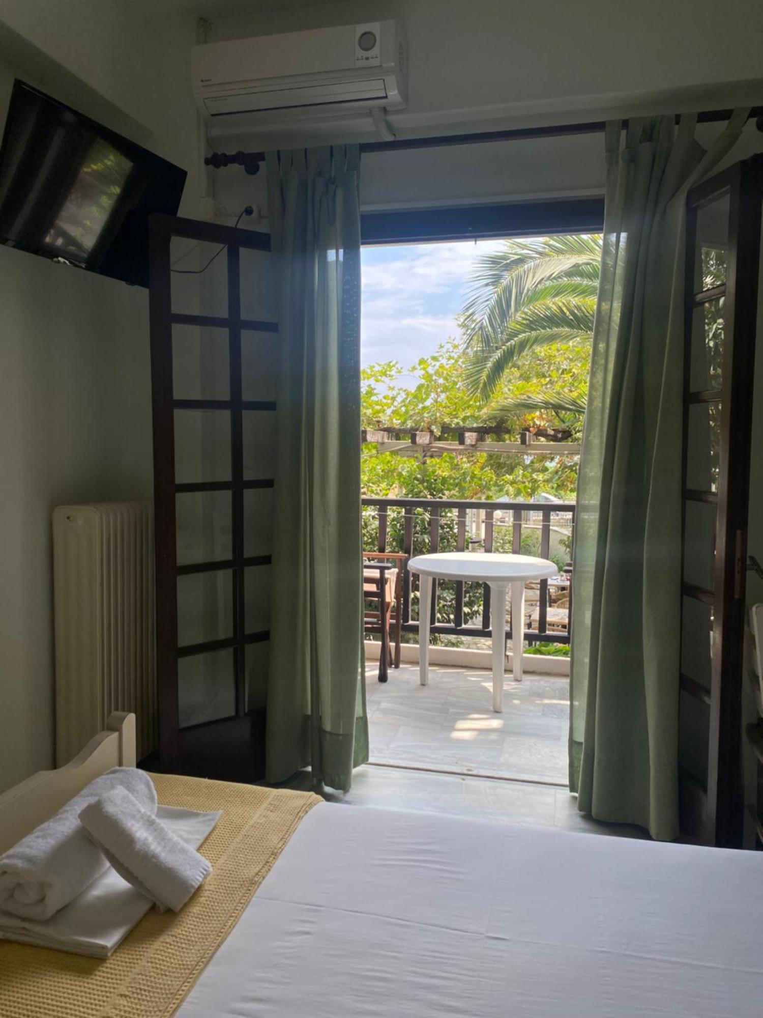 Zefiros Hotel Agios Ioannis (Thessaly)