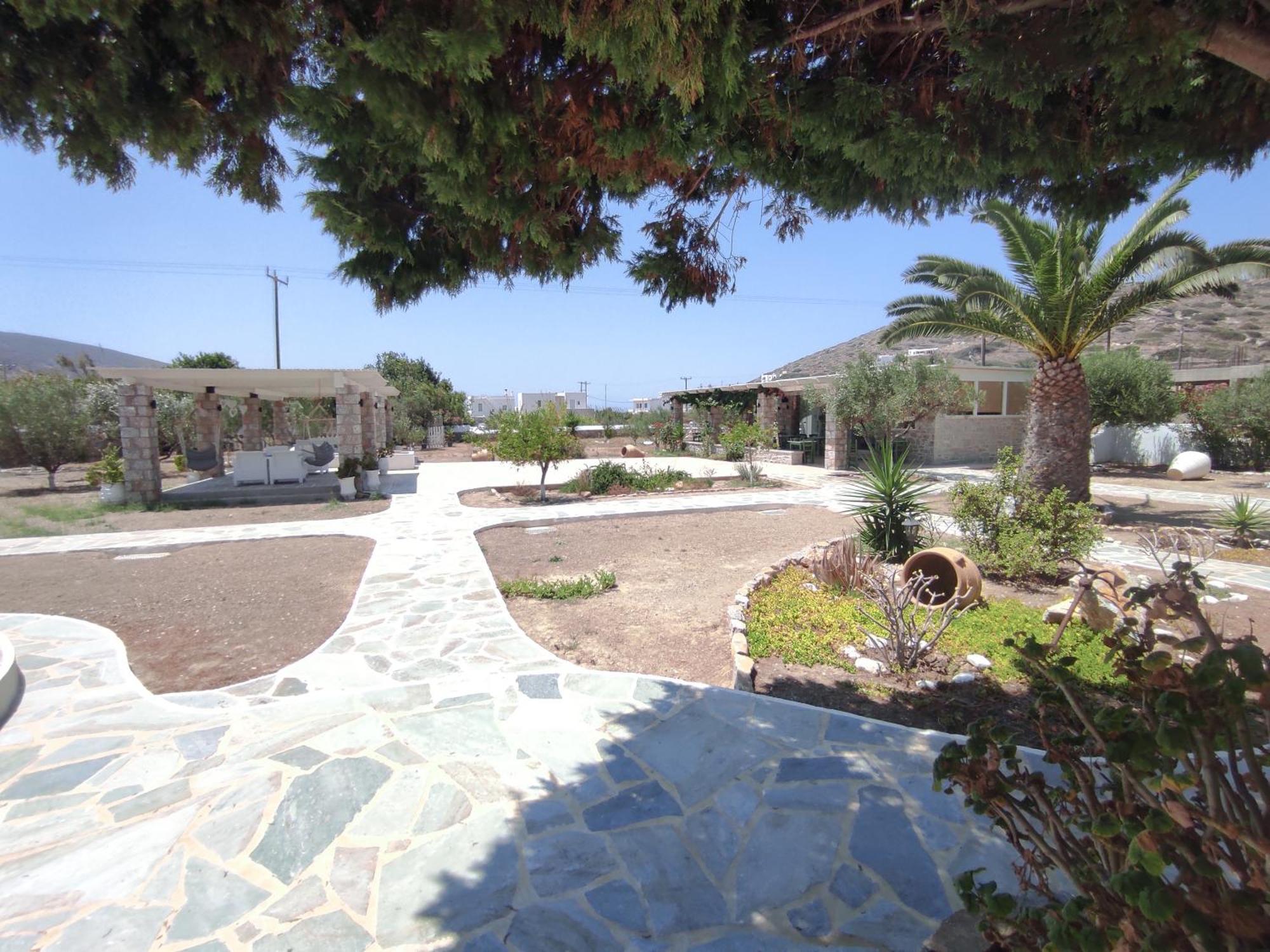 Guest house Le Grand Bleu Katapola