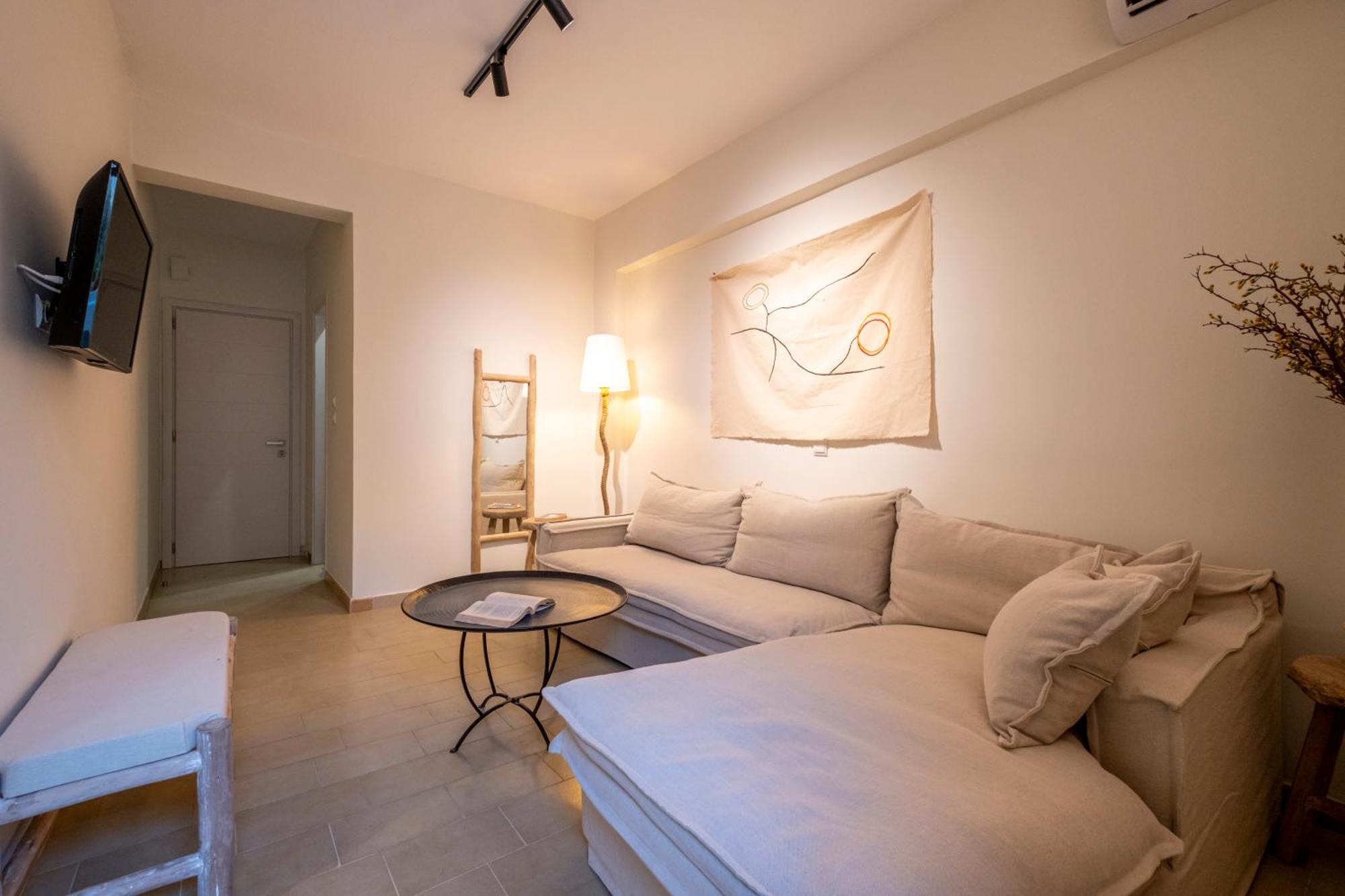 Ammos Guest house Tolo