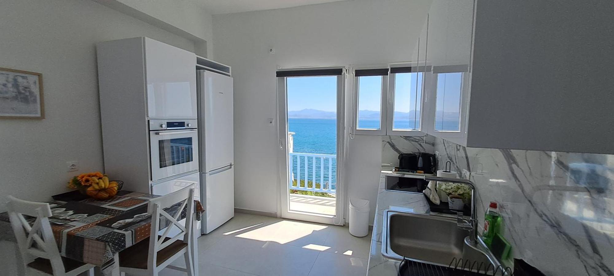 Dinas Apartment *
