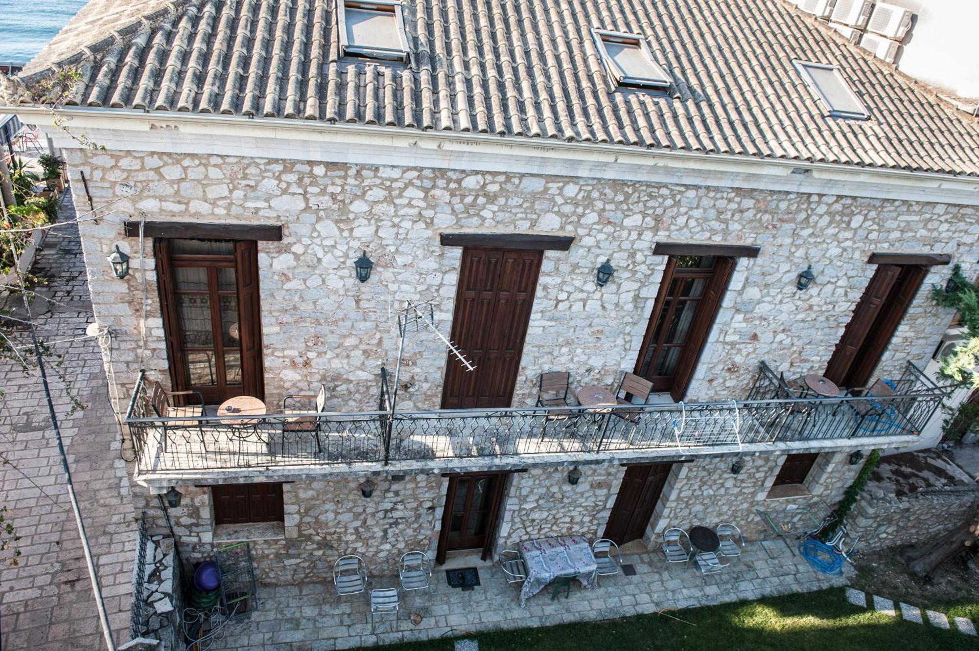 Hotel Seafront Stone
