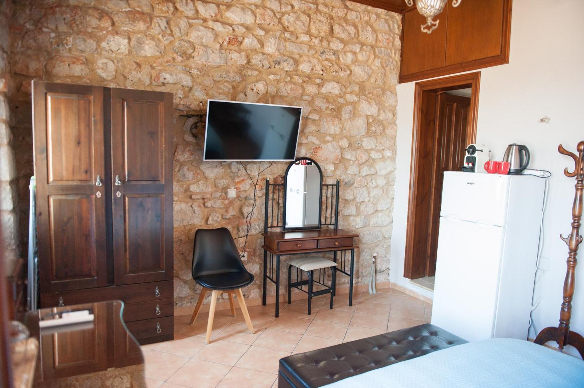 Seafront Stone Hotel
