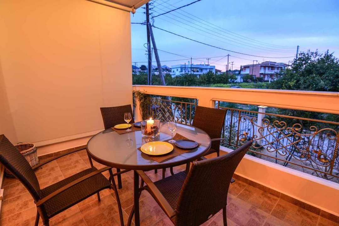 Apartment Theoni's *