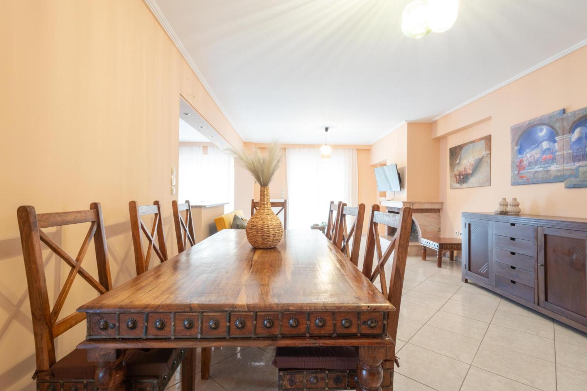 Apartment Luxury And Spacious For 6 Guests *