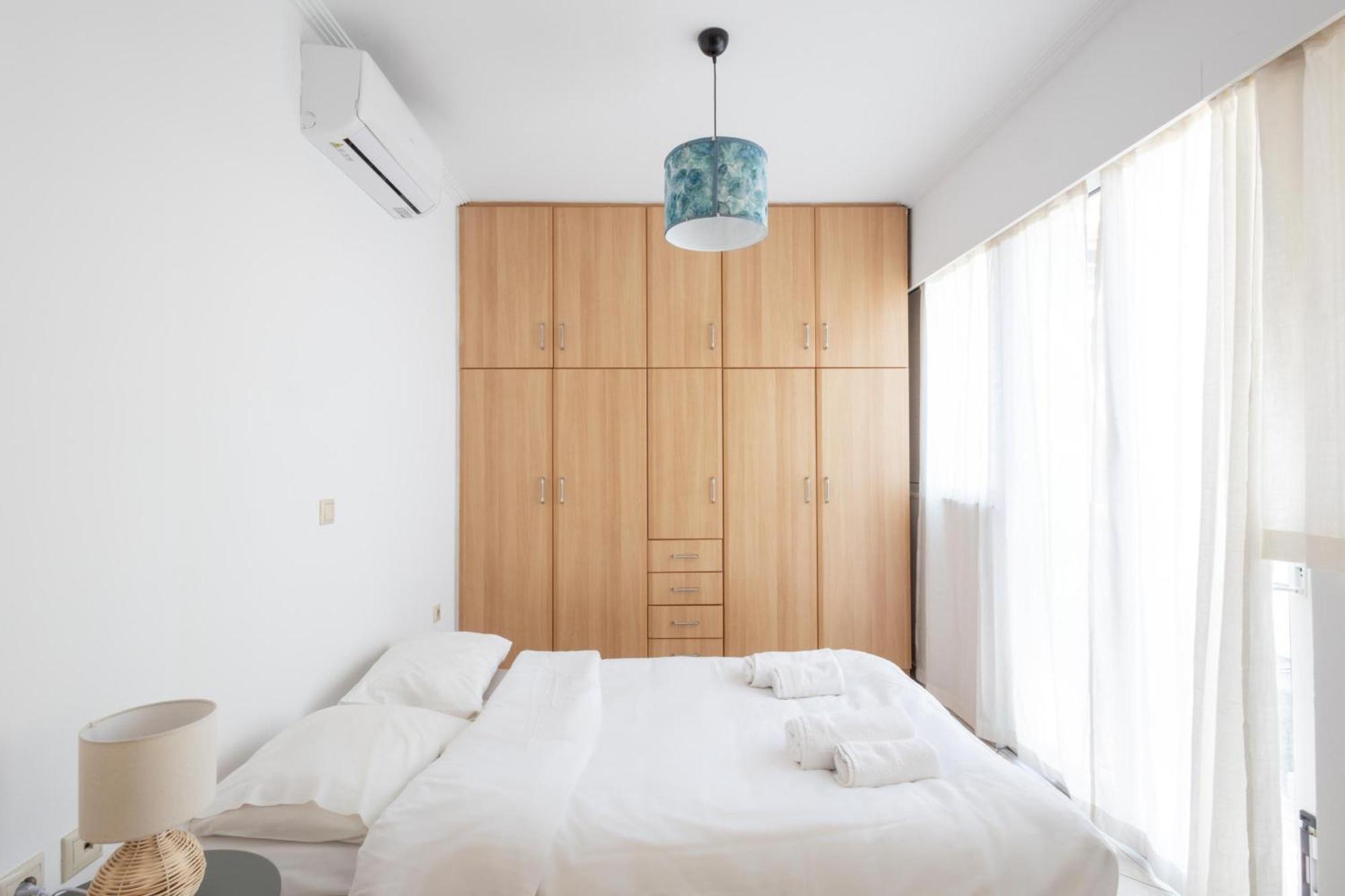 Luxury And Spacious For 6 Guests Apartment