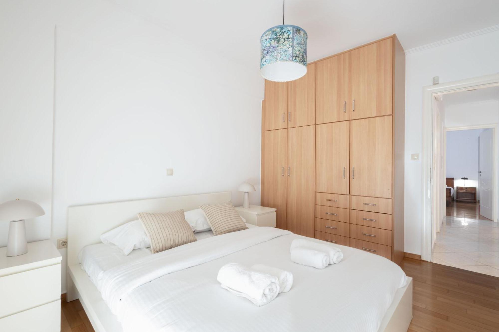 Luxury And Spacious For 6 Guests * Athens