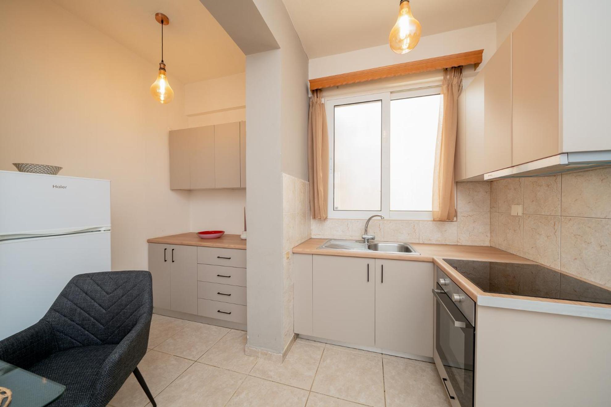 A&d Apartment Porto Rafti