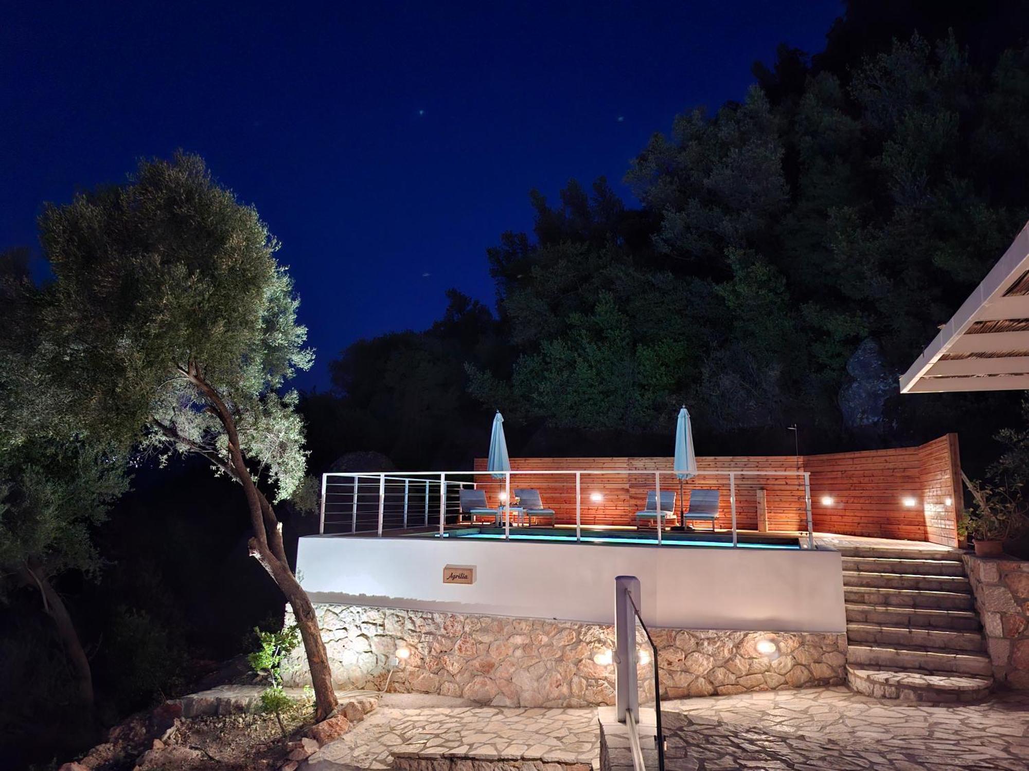 Villa Pnoes Lefkada