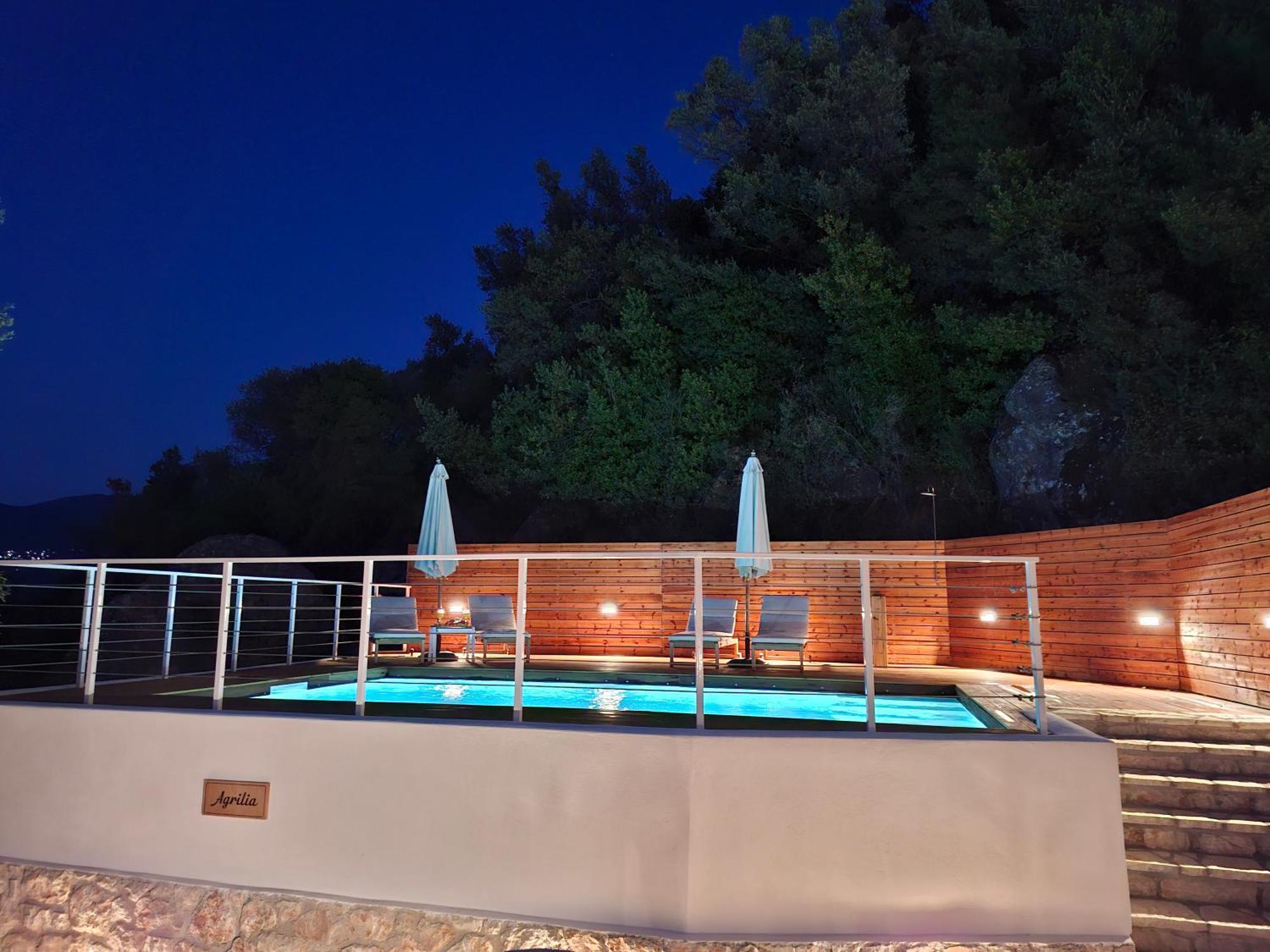 Pnoes Lefkada Villa