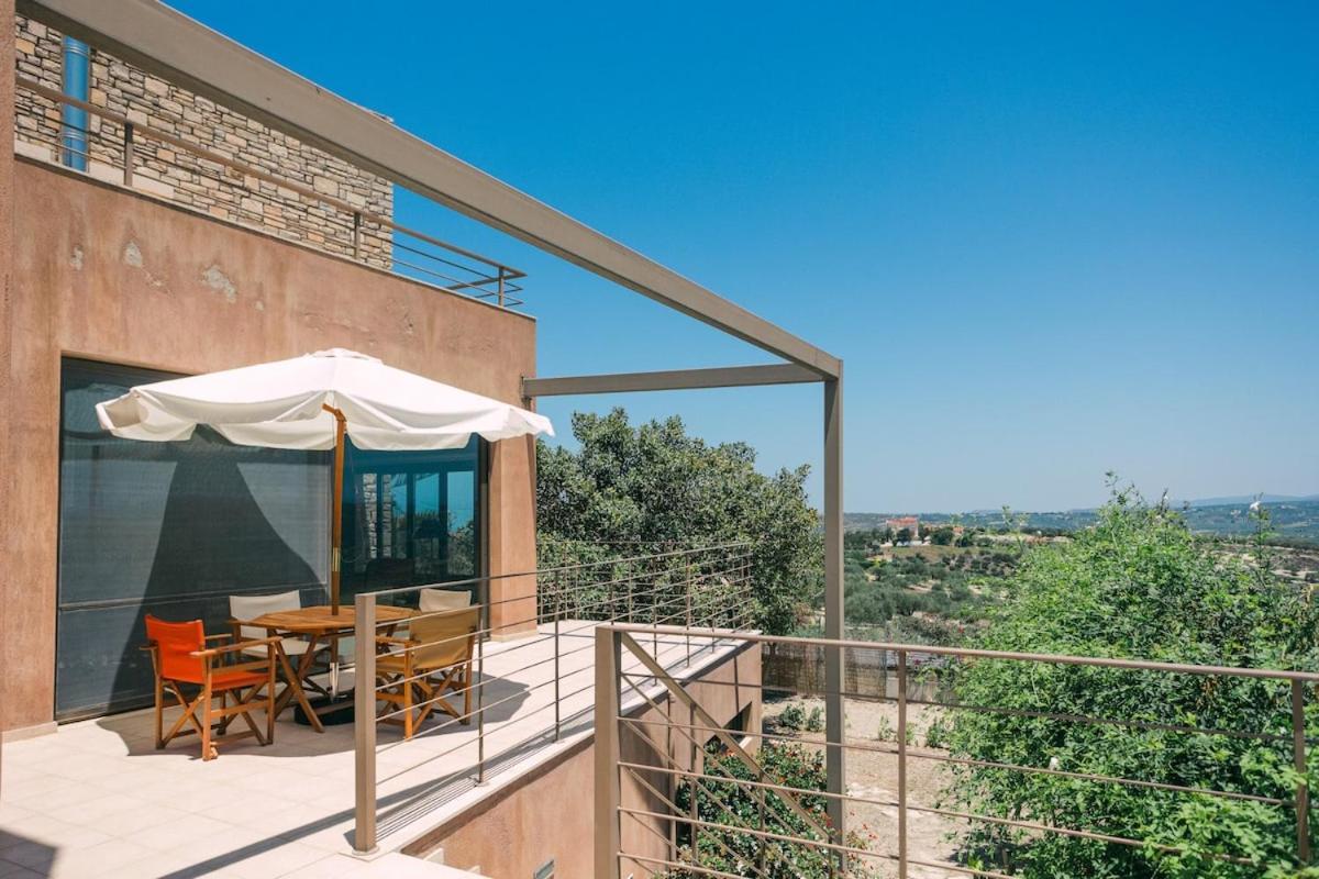 Endless Horizon With Infinity Pool Villa