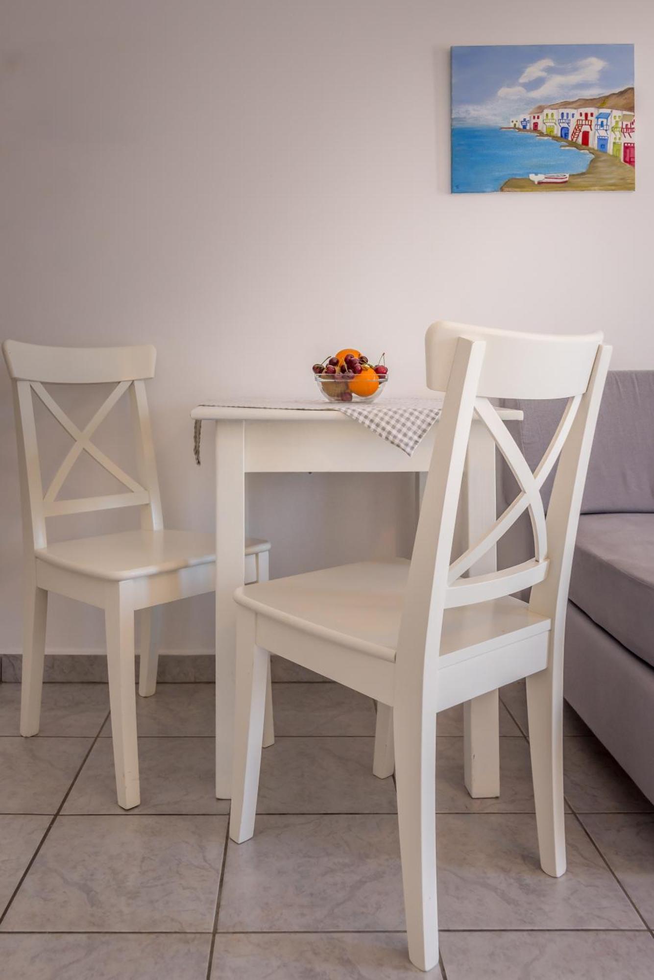 Hotel Aeolis Adamantas (Milos)