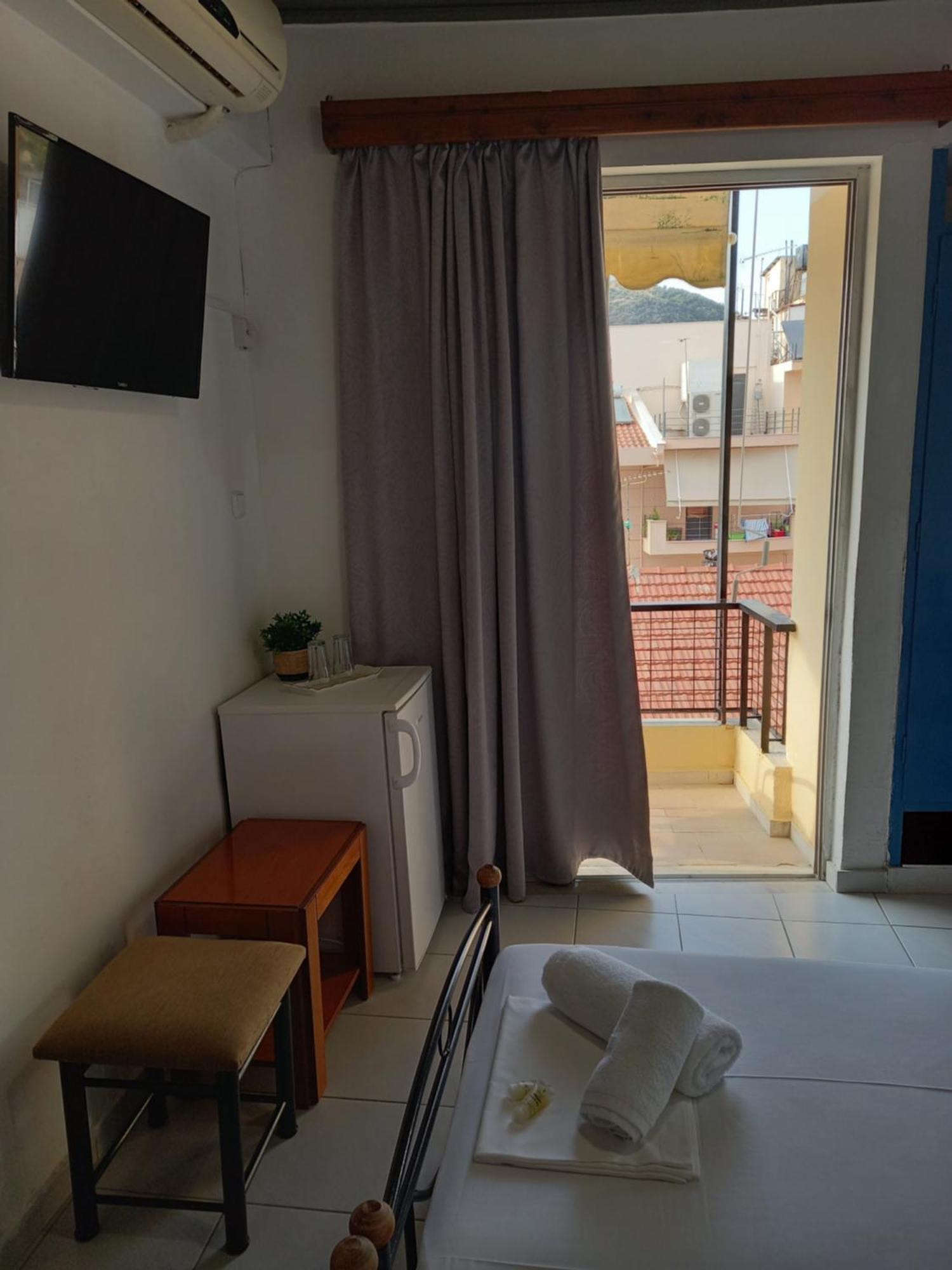 Tainaro Hotel 2*