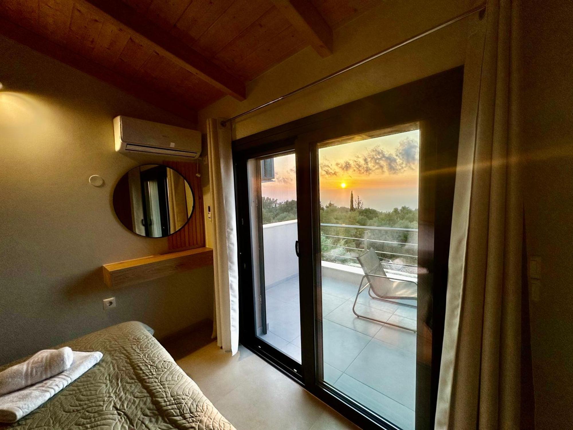 Villa Calmia Fine Living Tsoukaladhes