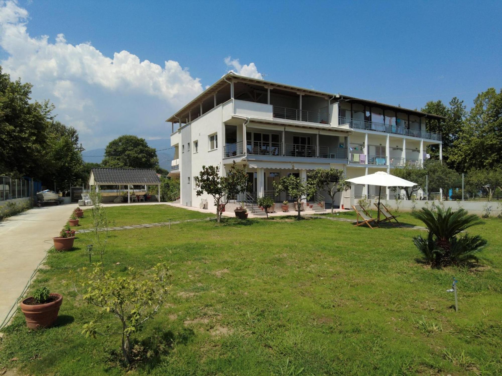 Kavadias Sea View 1 *