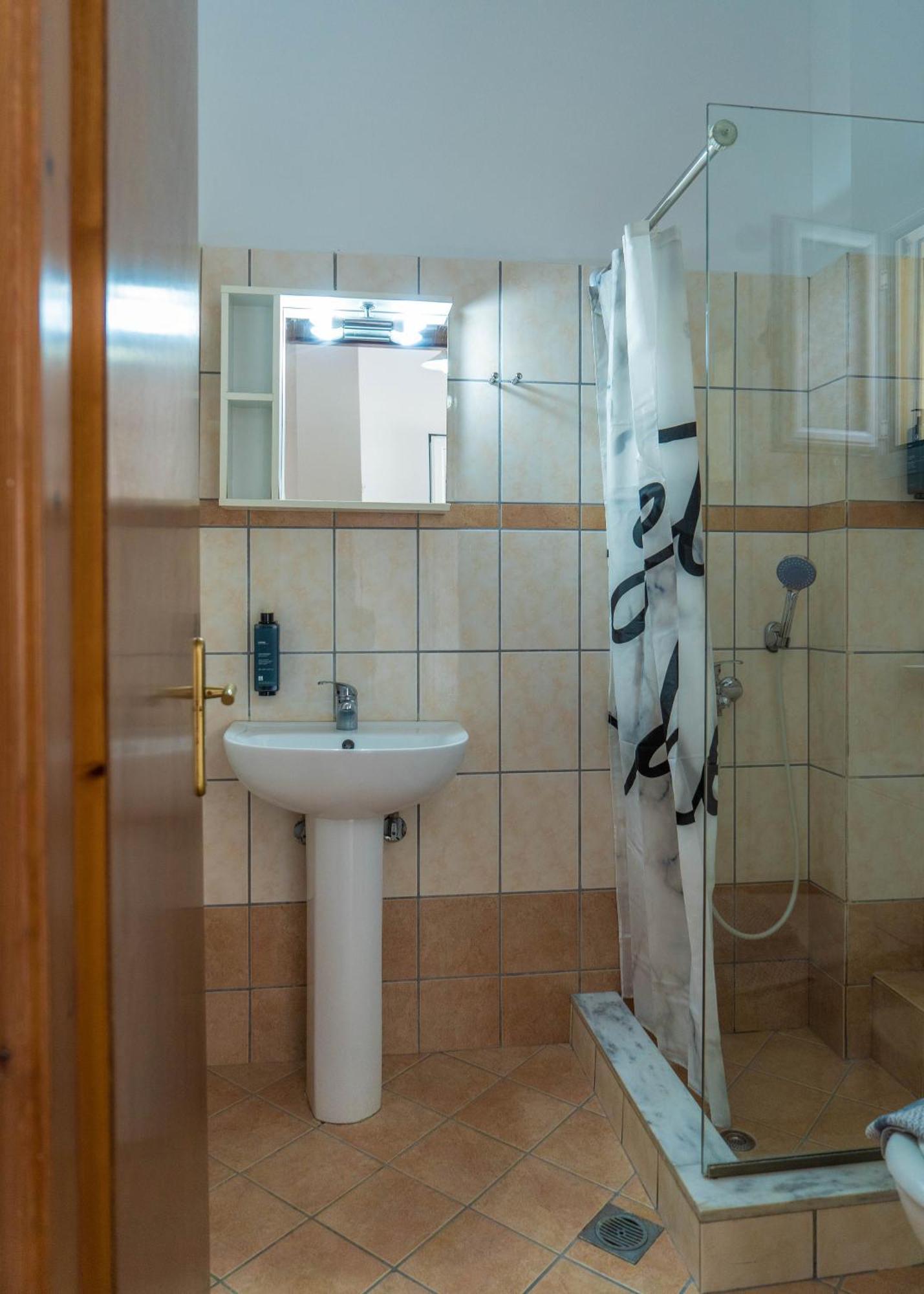 Apartment Ermioniroom 1 Loutsa (Preveza)